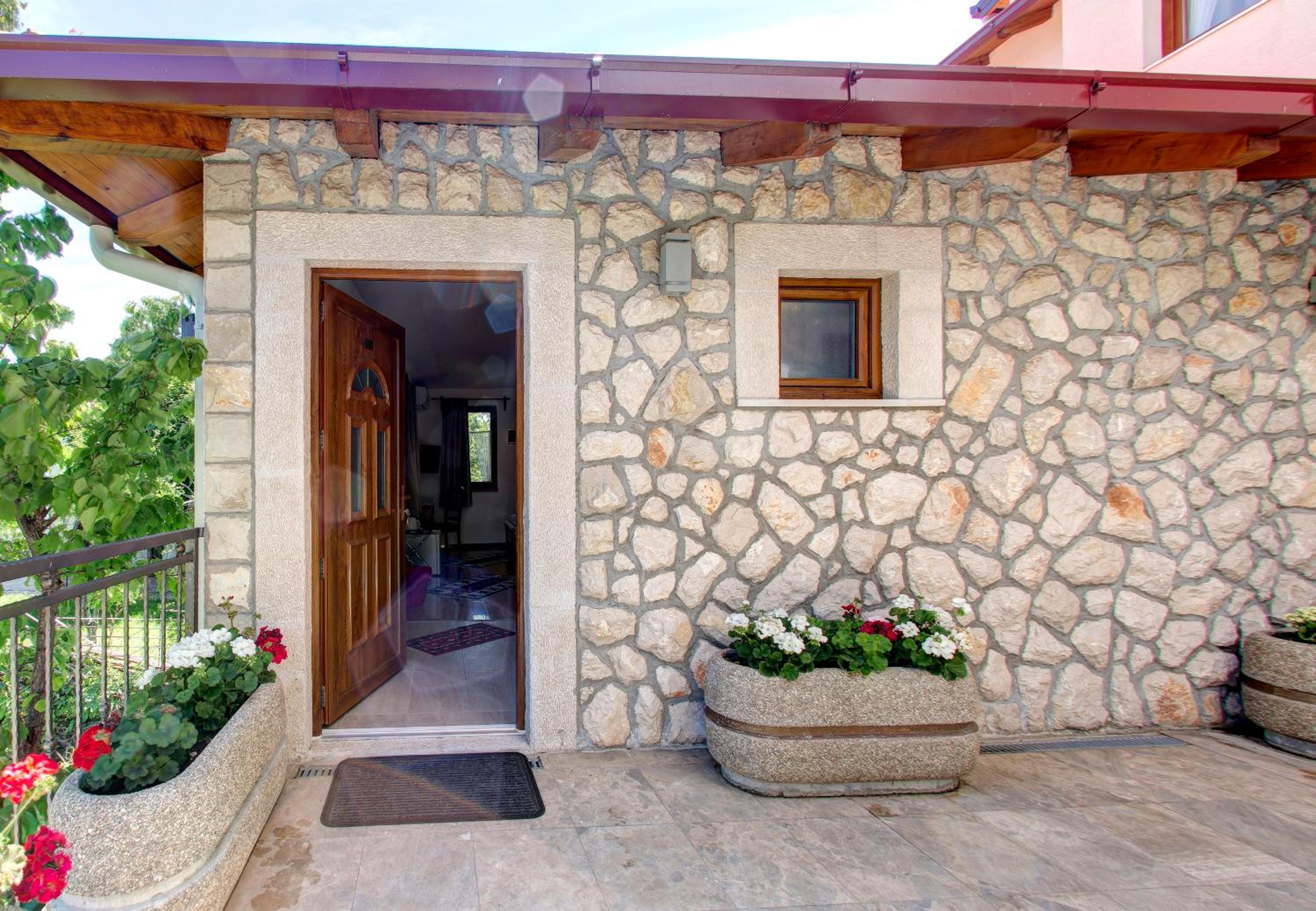 Triple Room with Terrace photo 3
