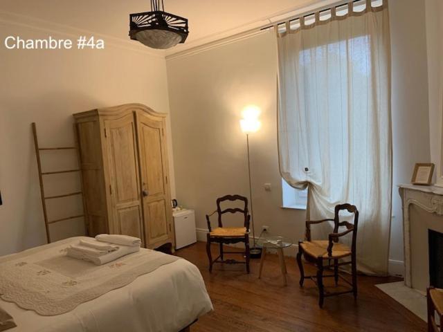 Double Room with Shared Bathroom photo 1