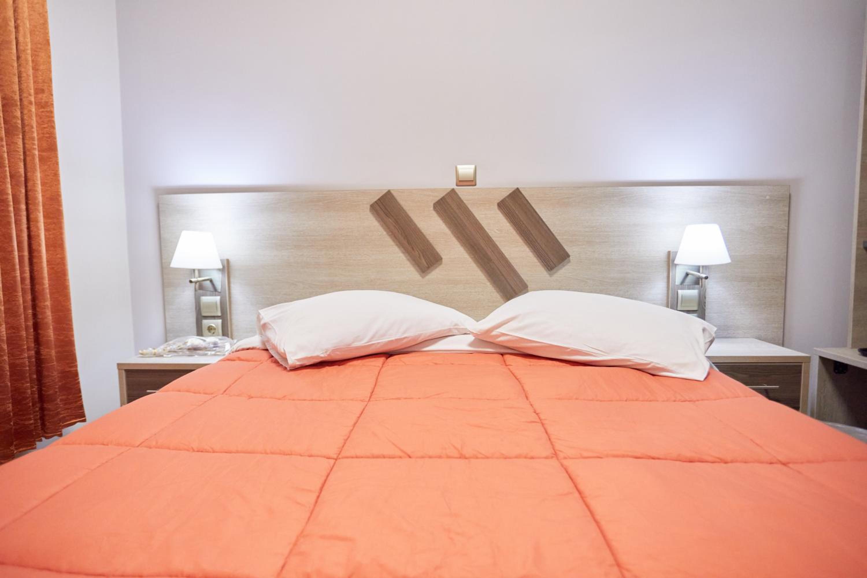 Double or Twin Room Without View photo 3