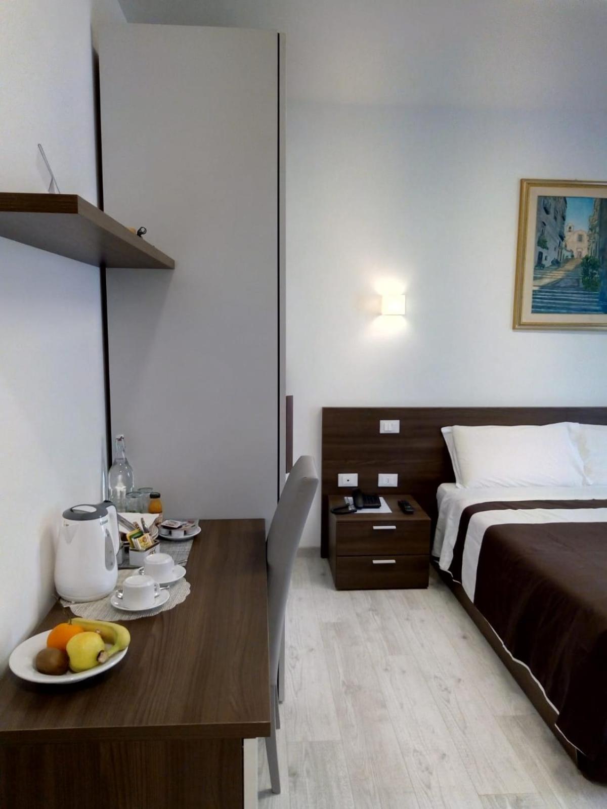 Single Room photo 3