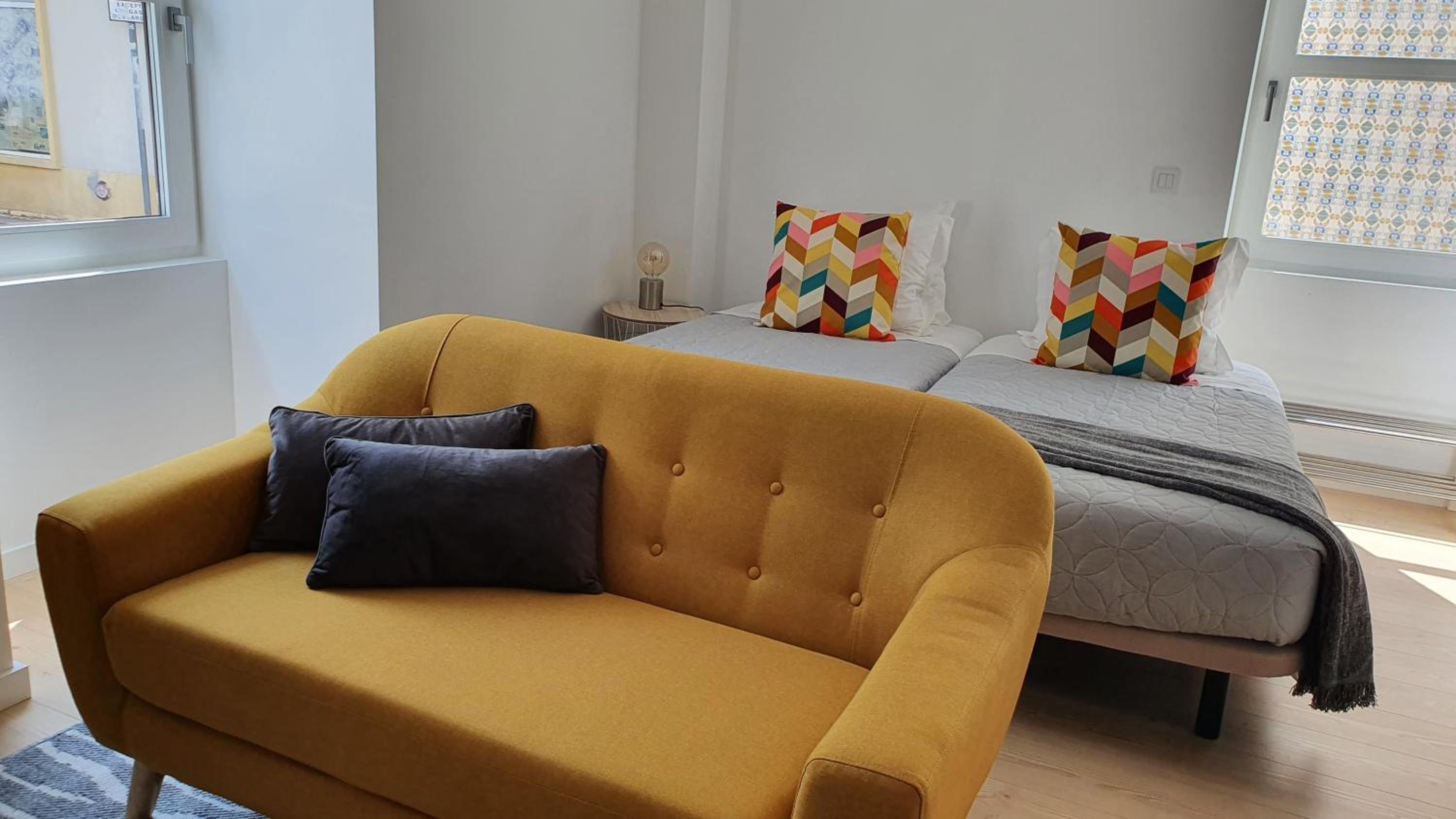 One-Bedroom Apartment - Photo 17