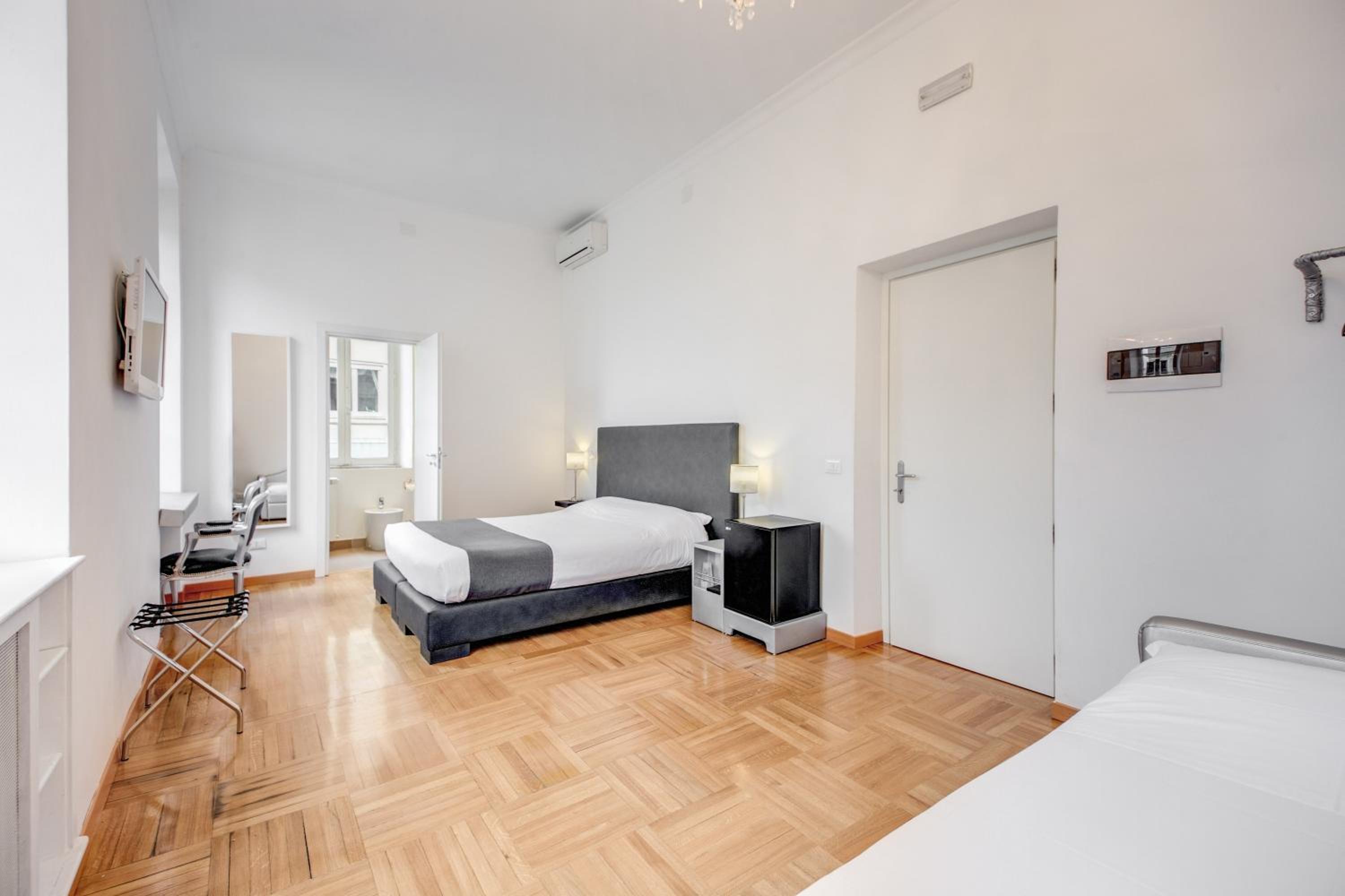 Triple Room photo 2