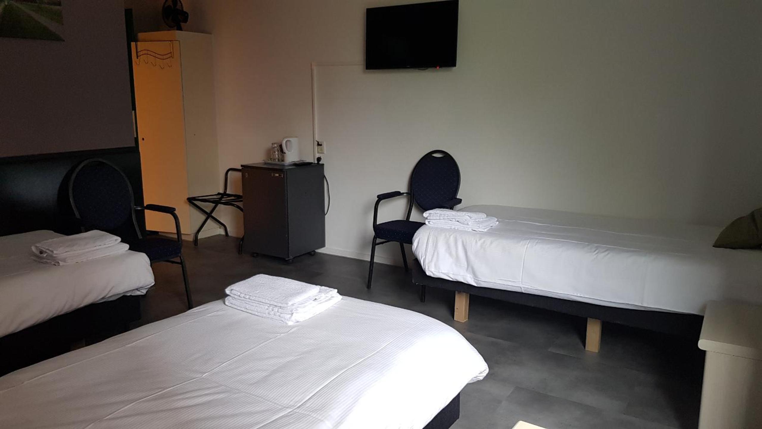 Triple Room photo 2