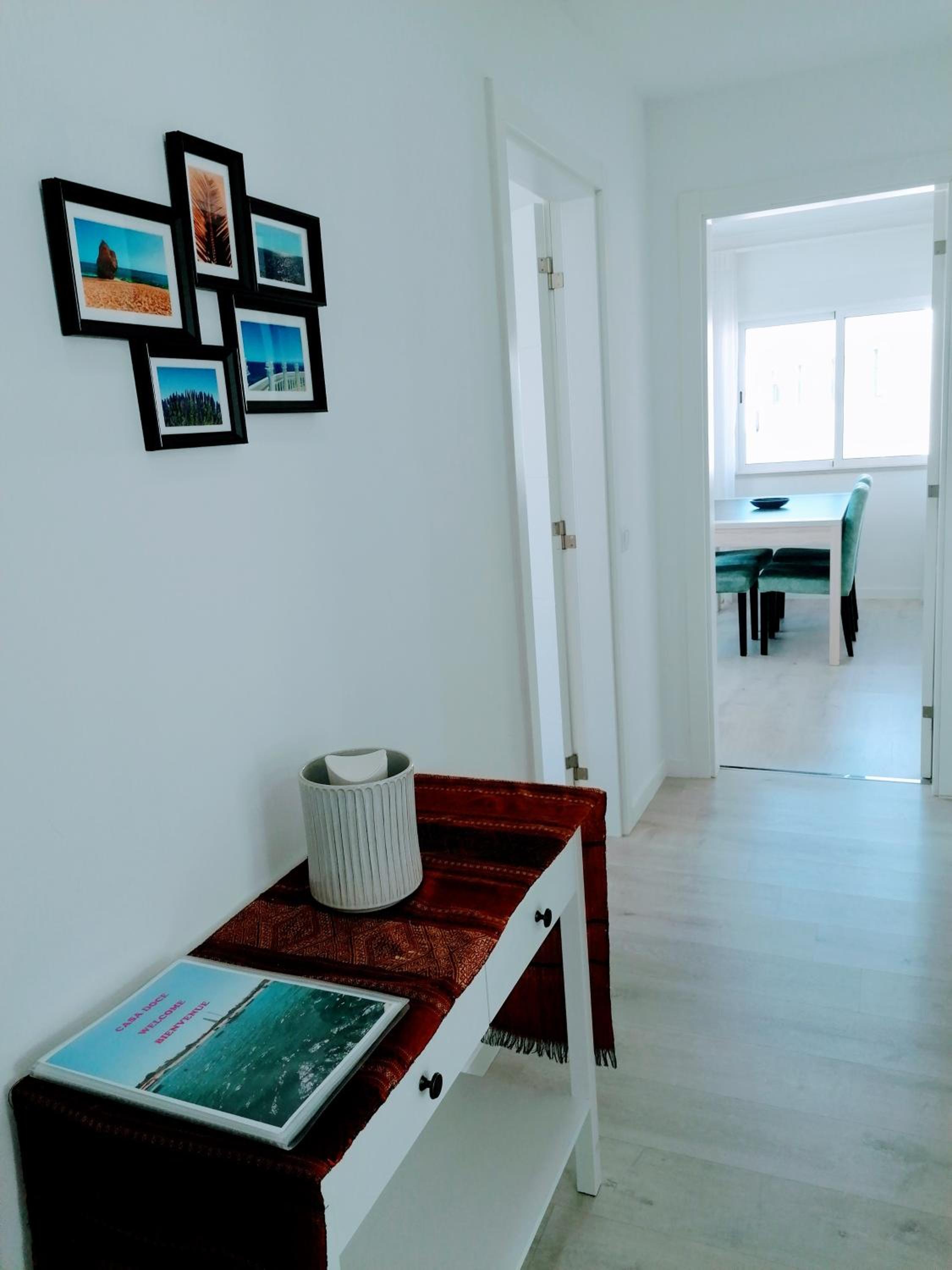 Two-Bedroom Apartment photo 2