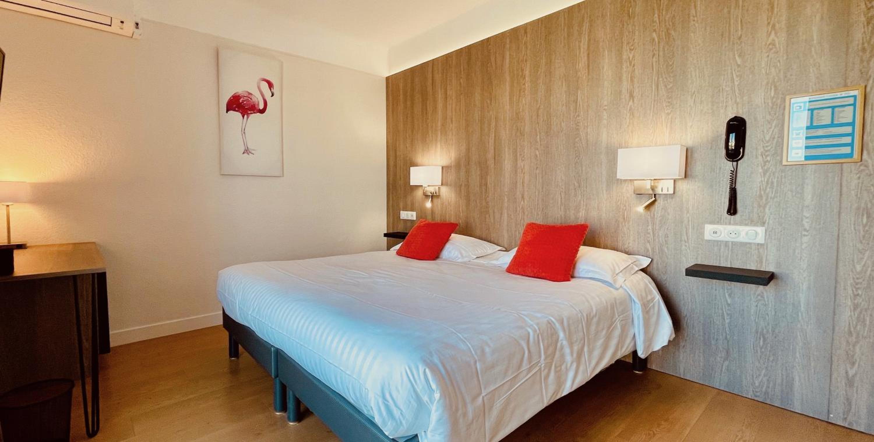 Double room with roof top terrace and sea view