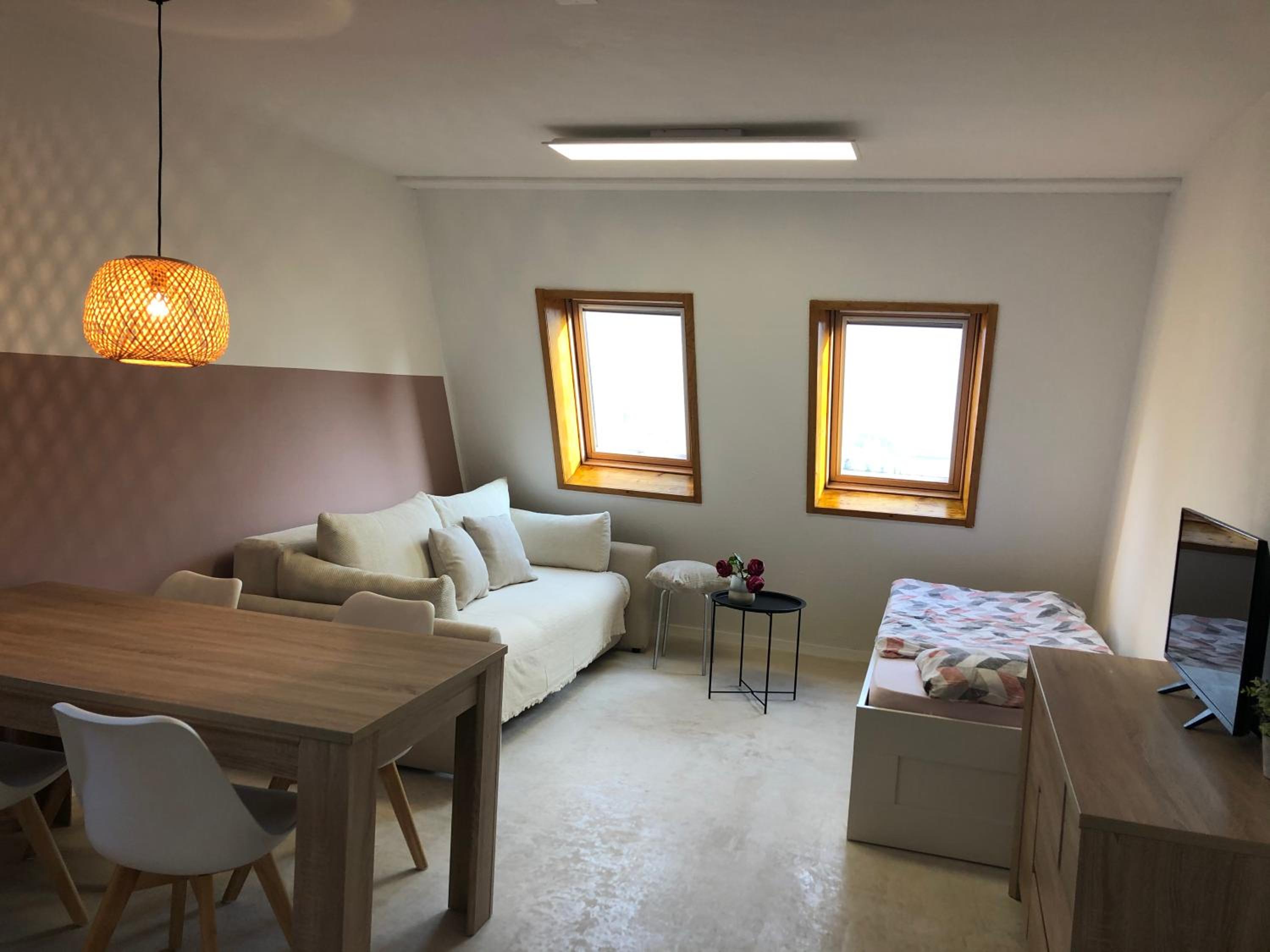 Apartment - Photo 8