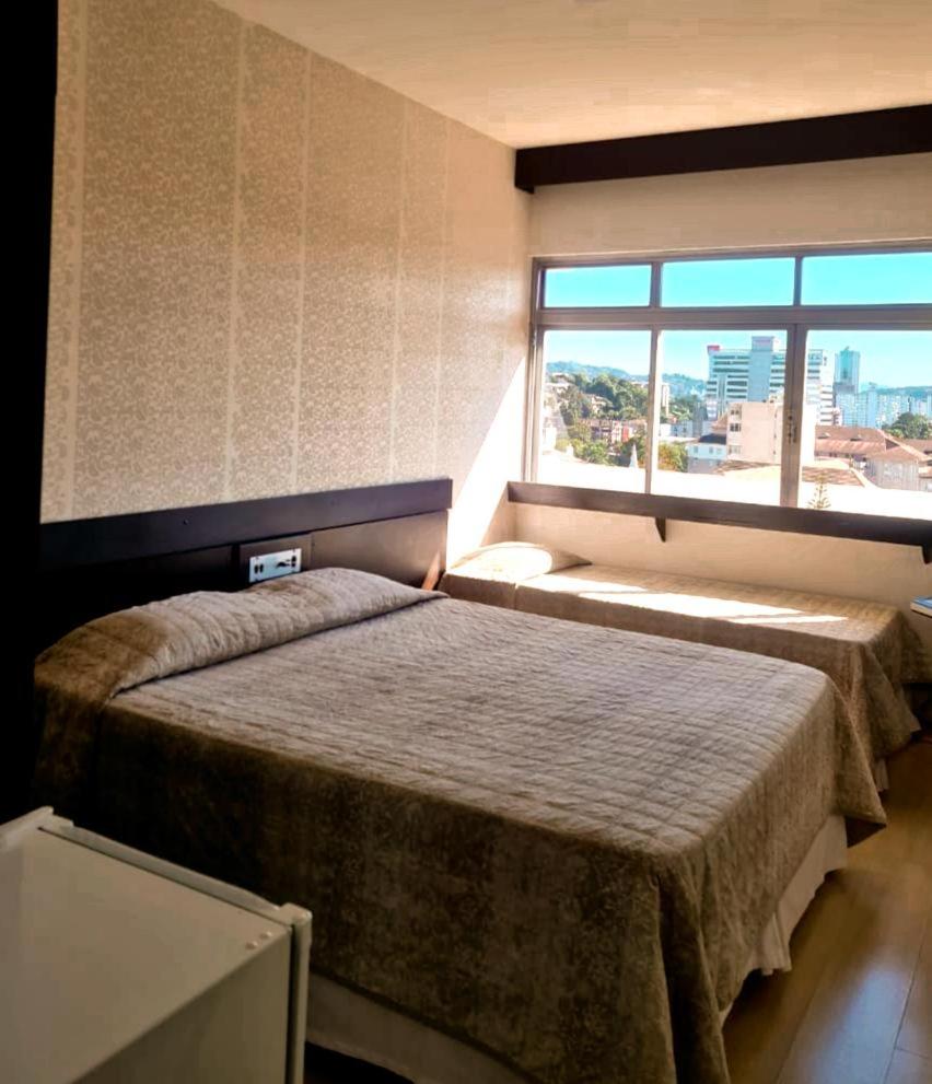Deluxe Triple Room photo 3