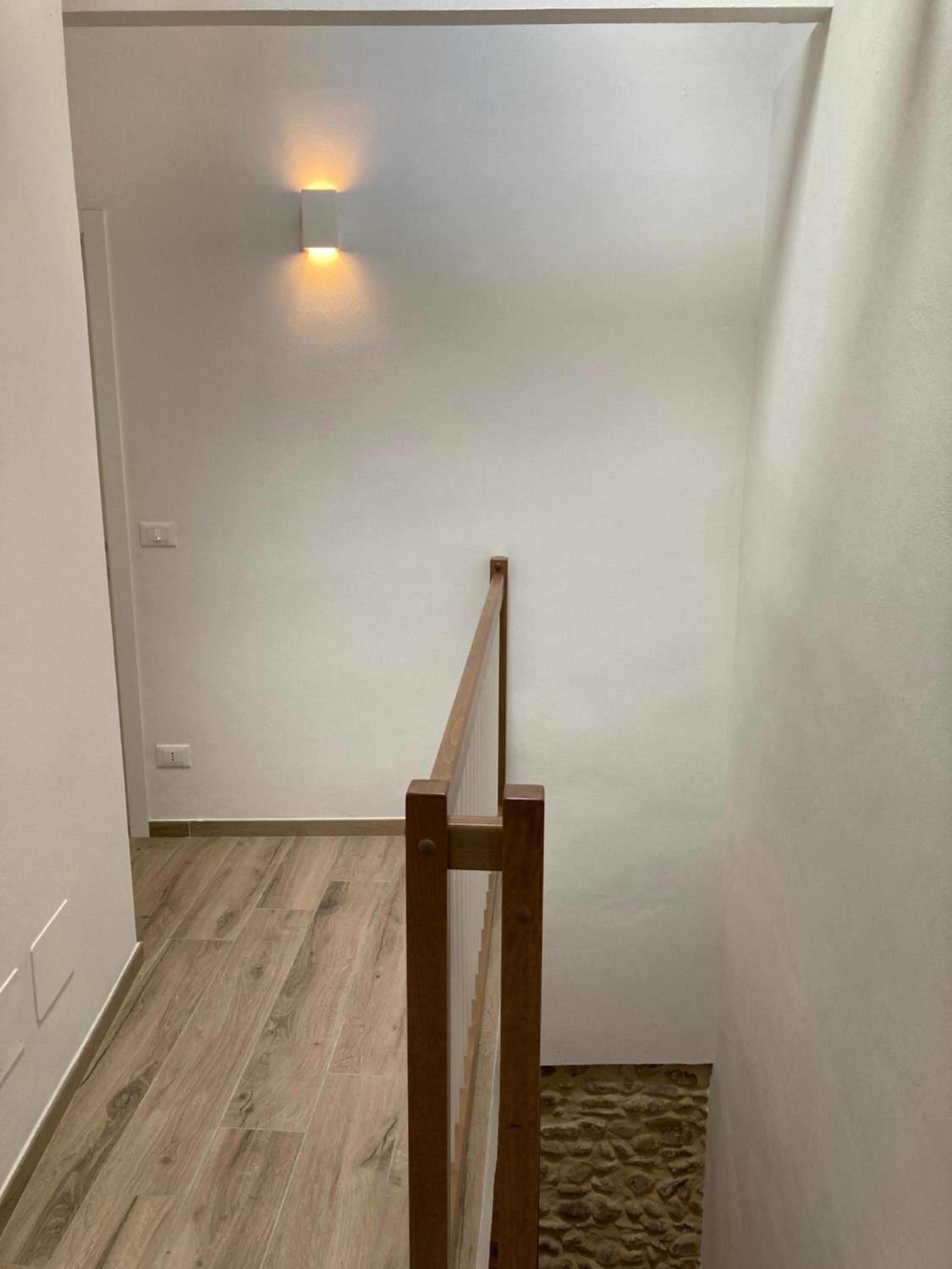 Small Double Room - Photo 3