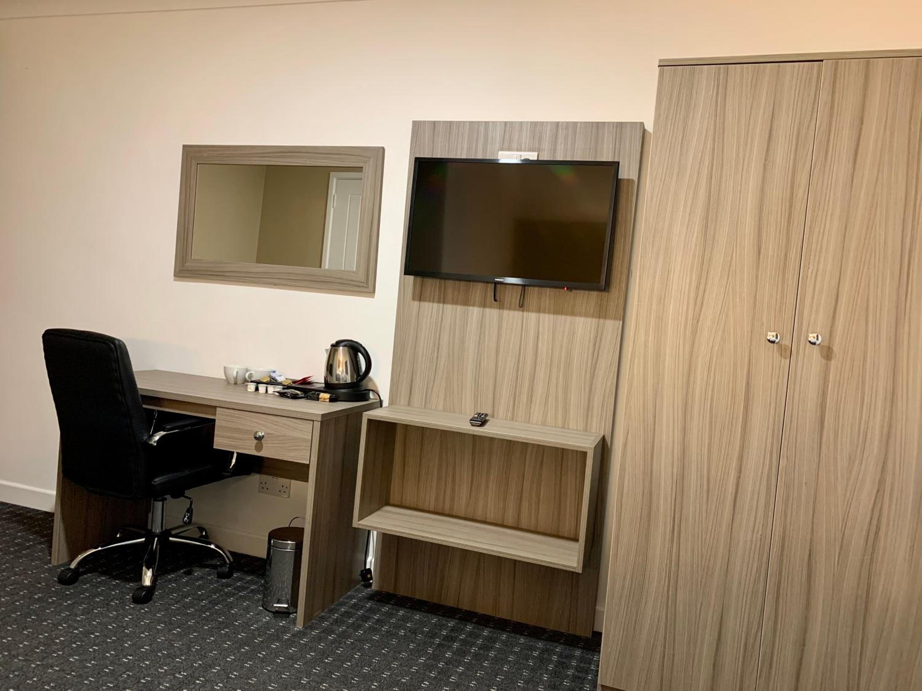Standard Double Room - Photo 4