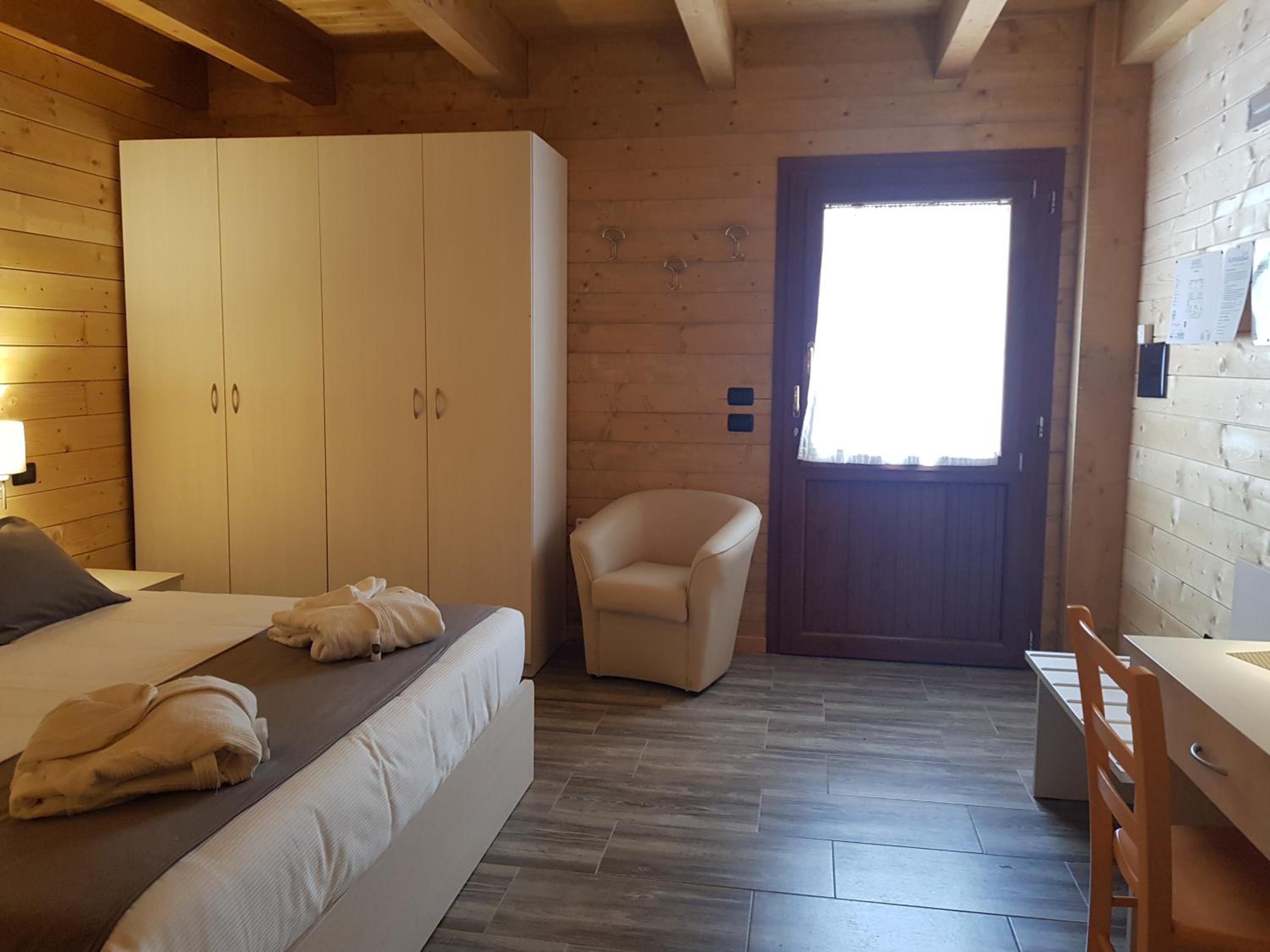Lorica Suite Sø , Billede 12