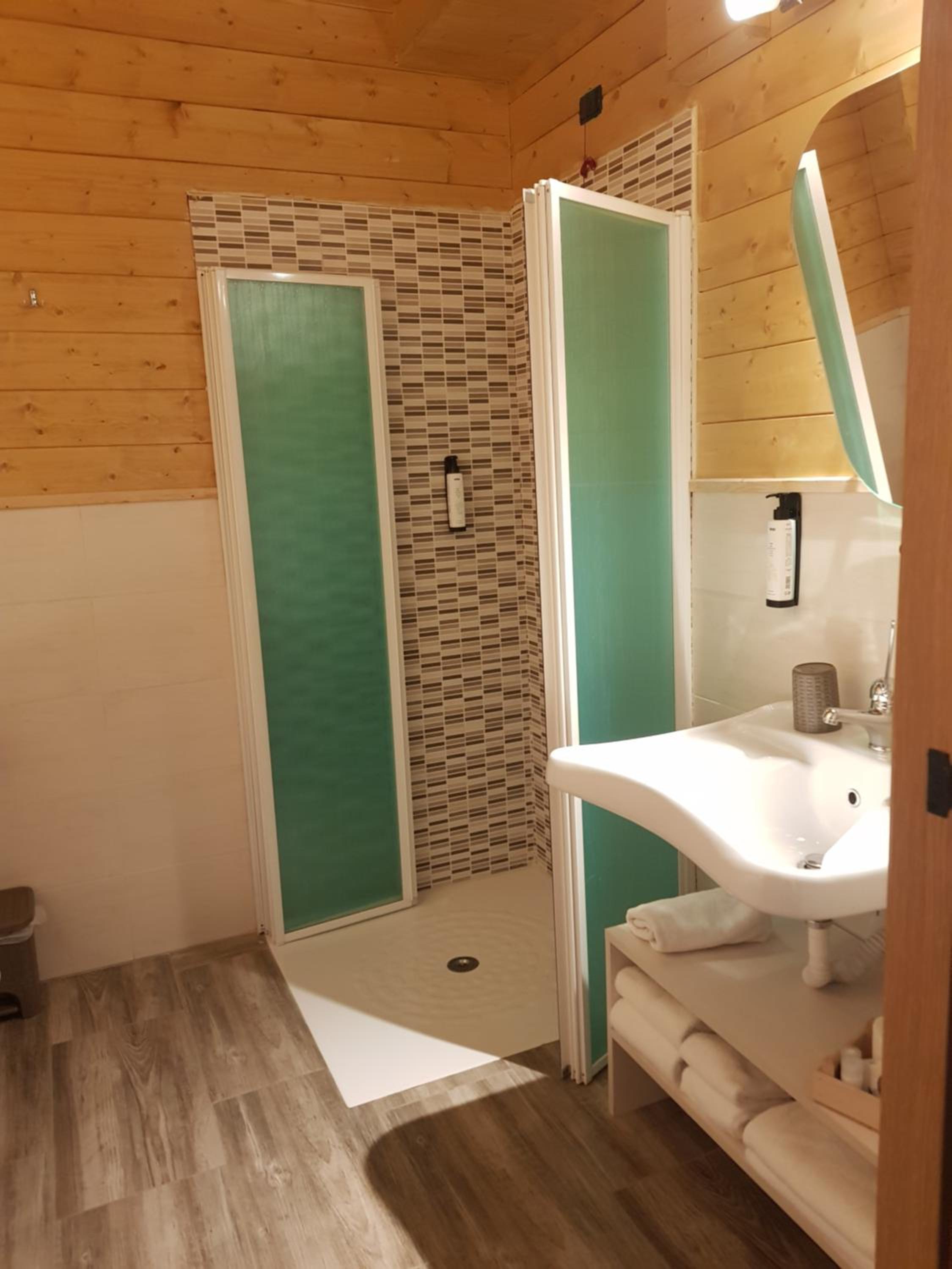 Lorica Suite Sø , Billede 3
