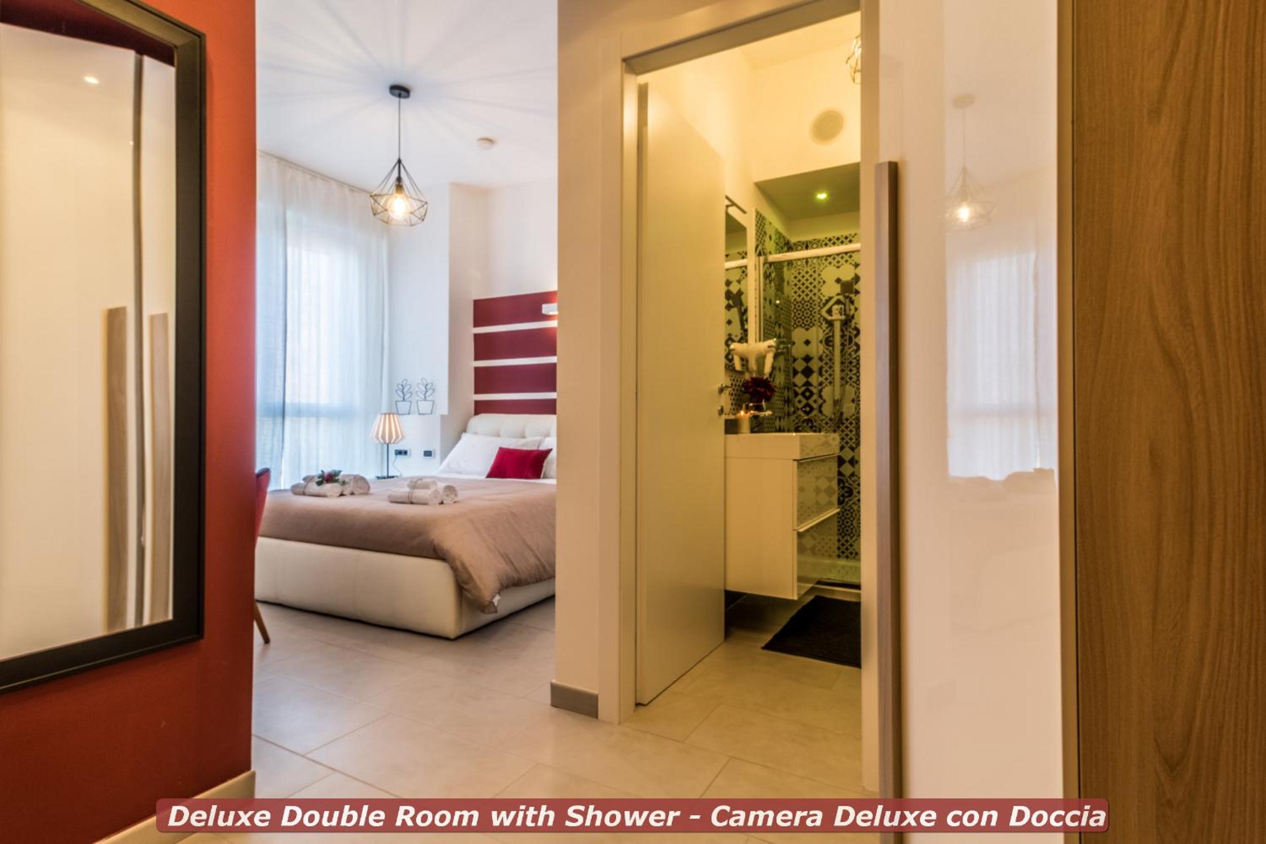 Deluxe Double Room with Shower