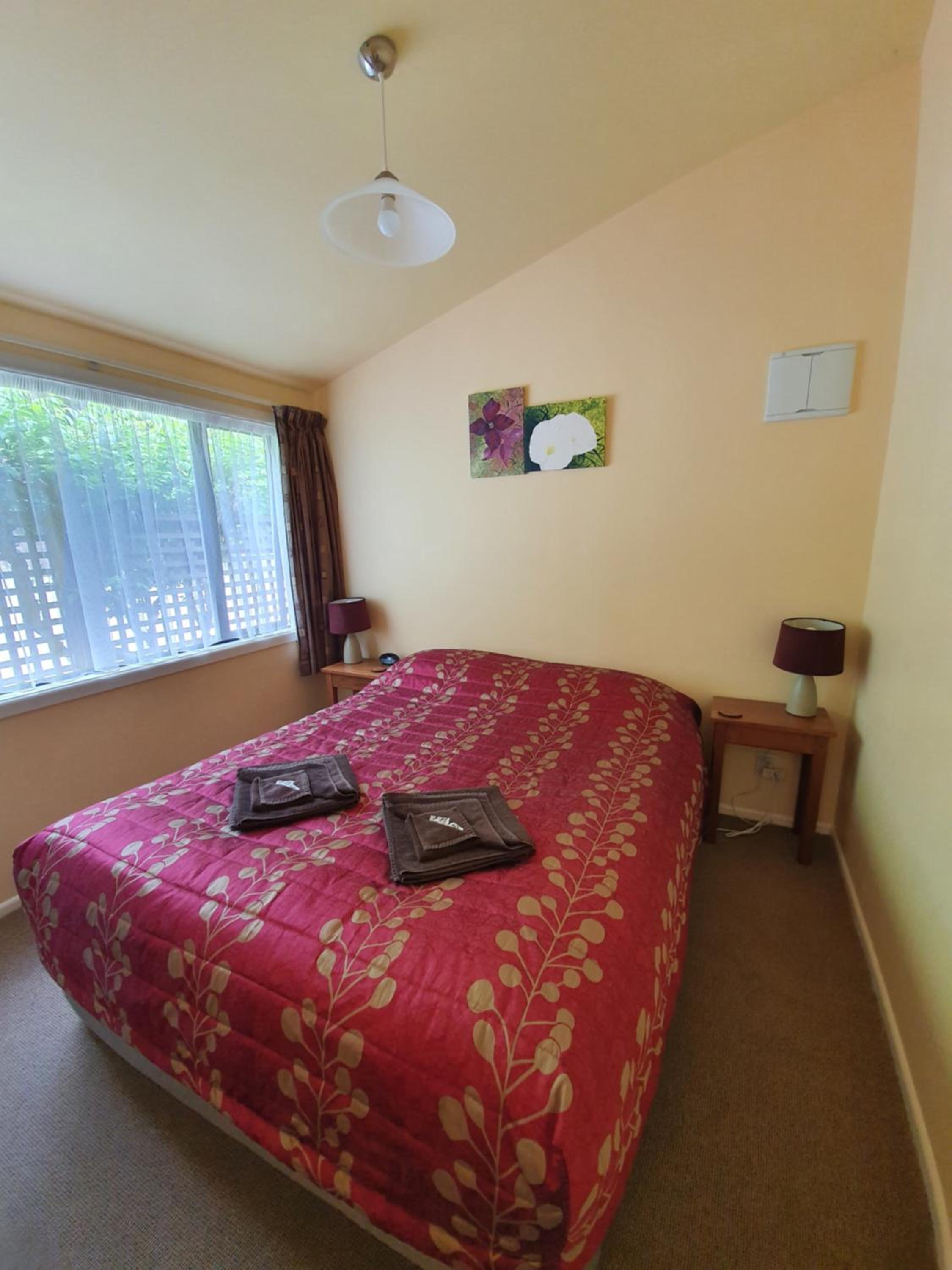 Deluxe Queen Suite - Photo 4