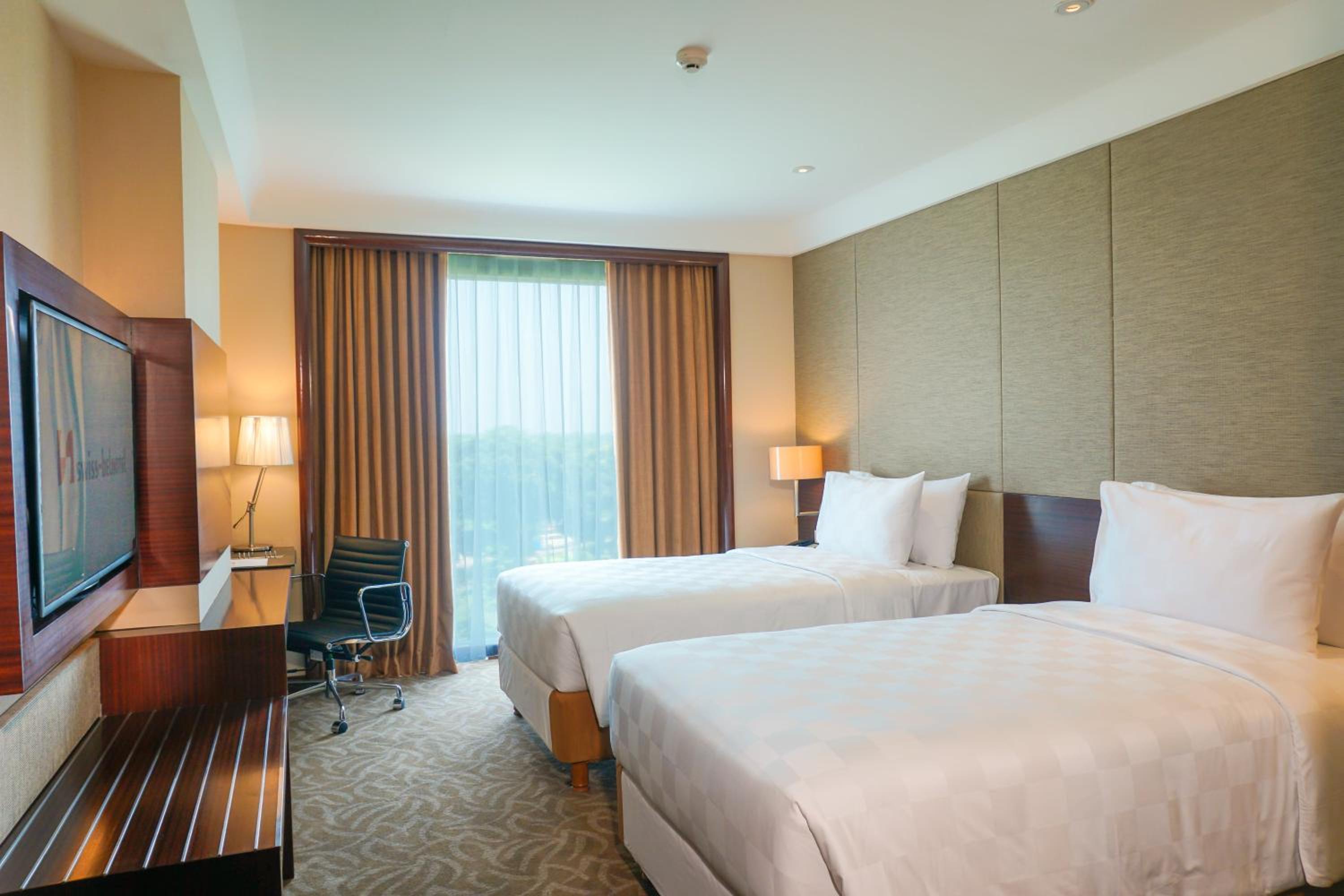 Deluxe Twin Room - Photo 7
