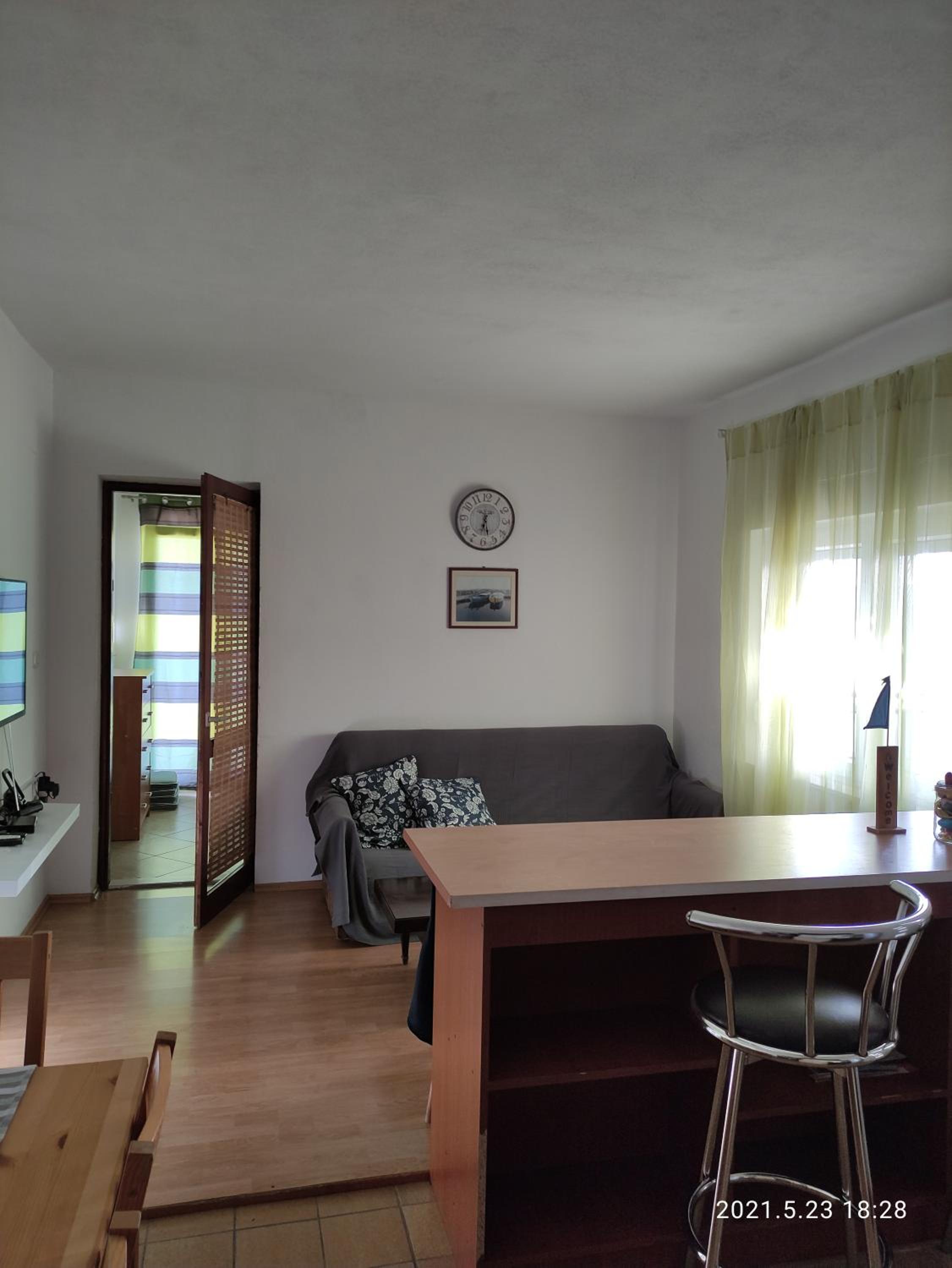 Apartment with Terrace