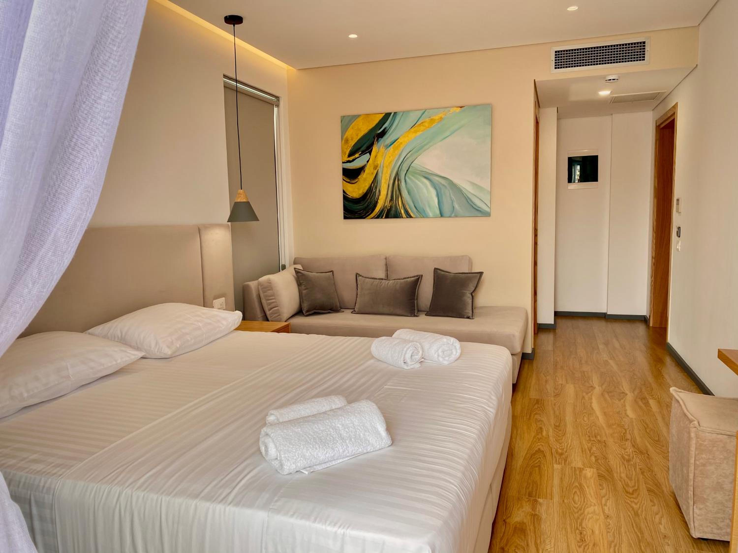 Deluxe Triple Room photo 1