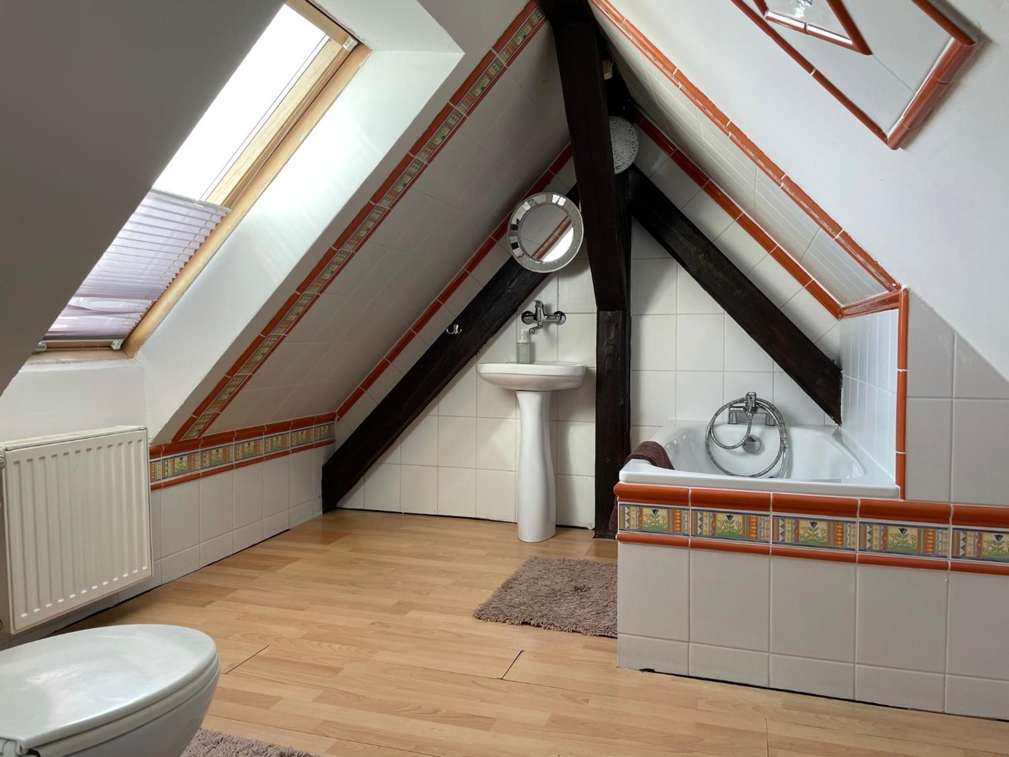 Double Room - Photo 2