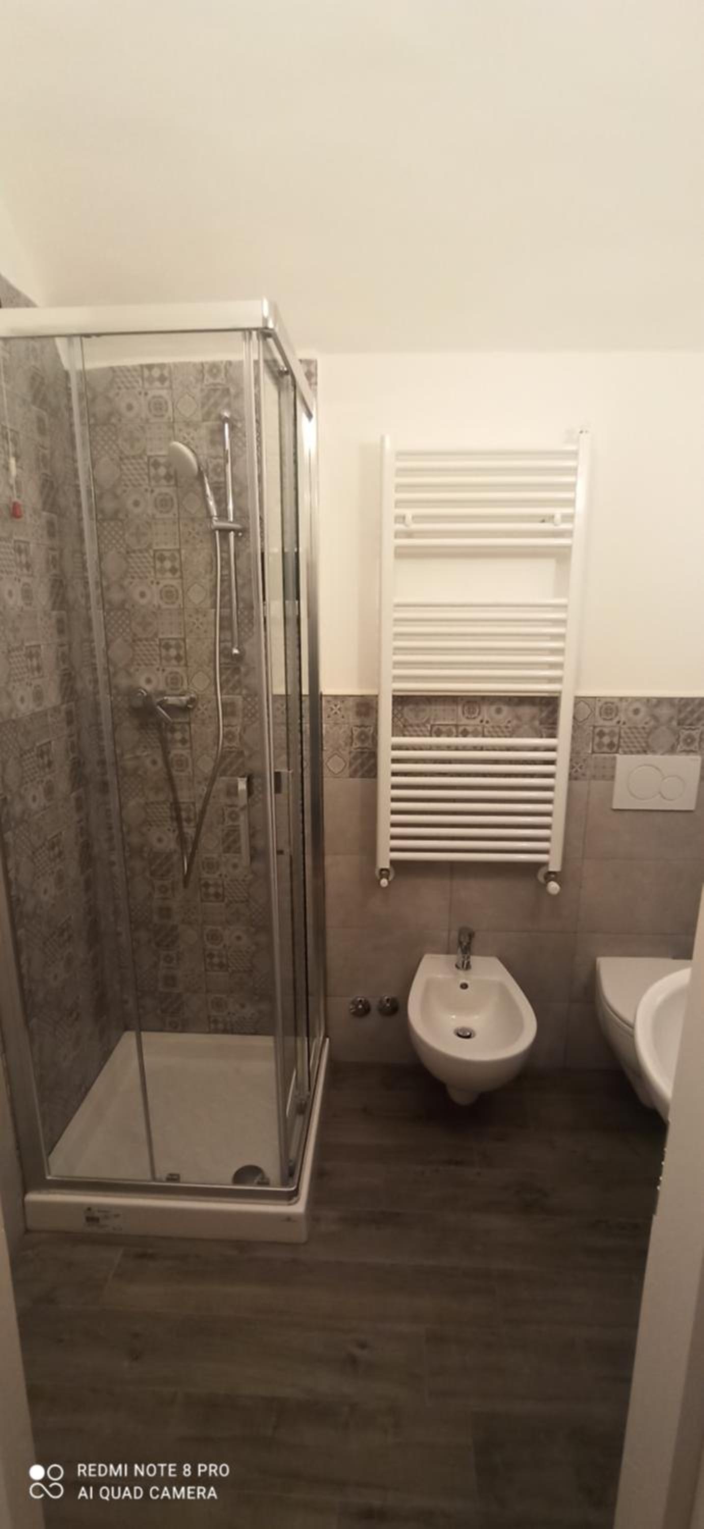Quadruple Room with Private Bathroom - Photo 2
