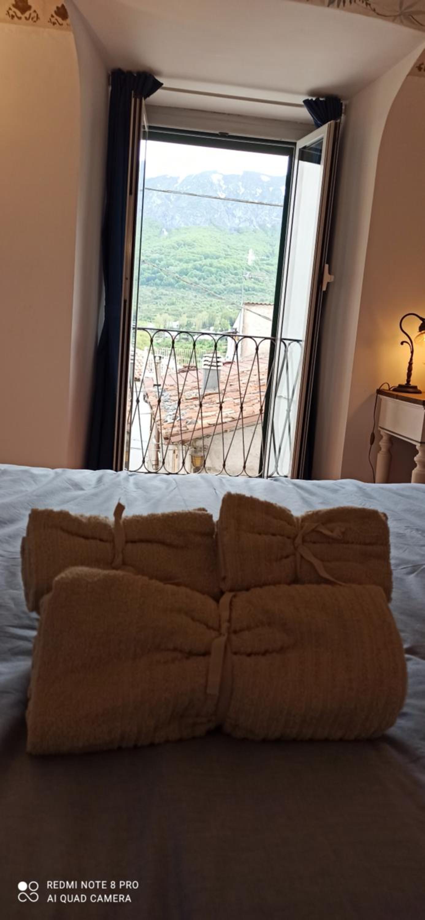 Quadruple Room with Private Bathroom - Photo 4