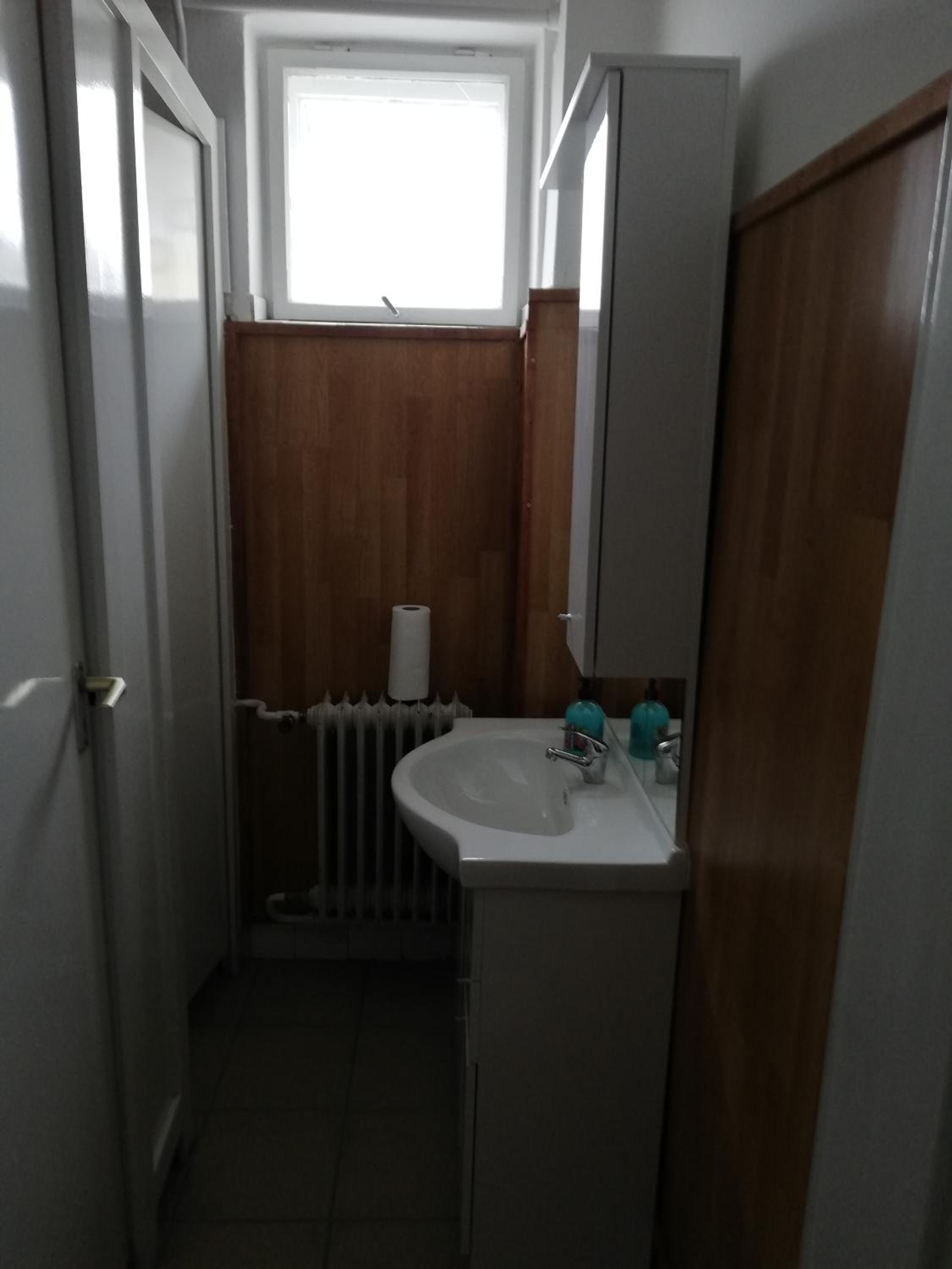 Apartment photo 2