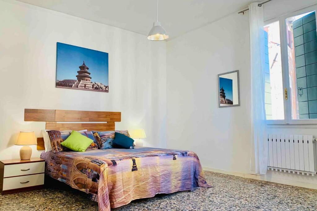 Three-Bedroom Apartment photo 2
