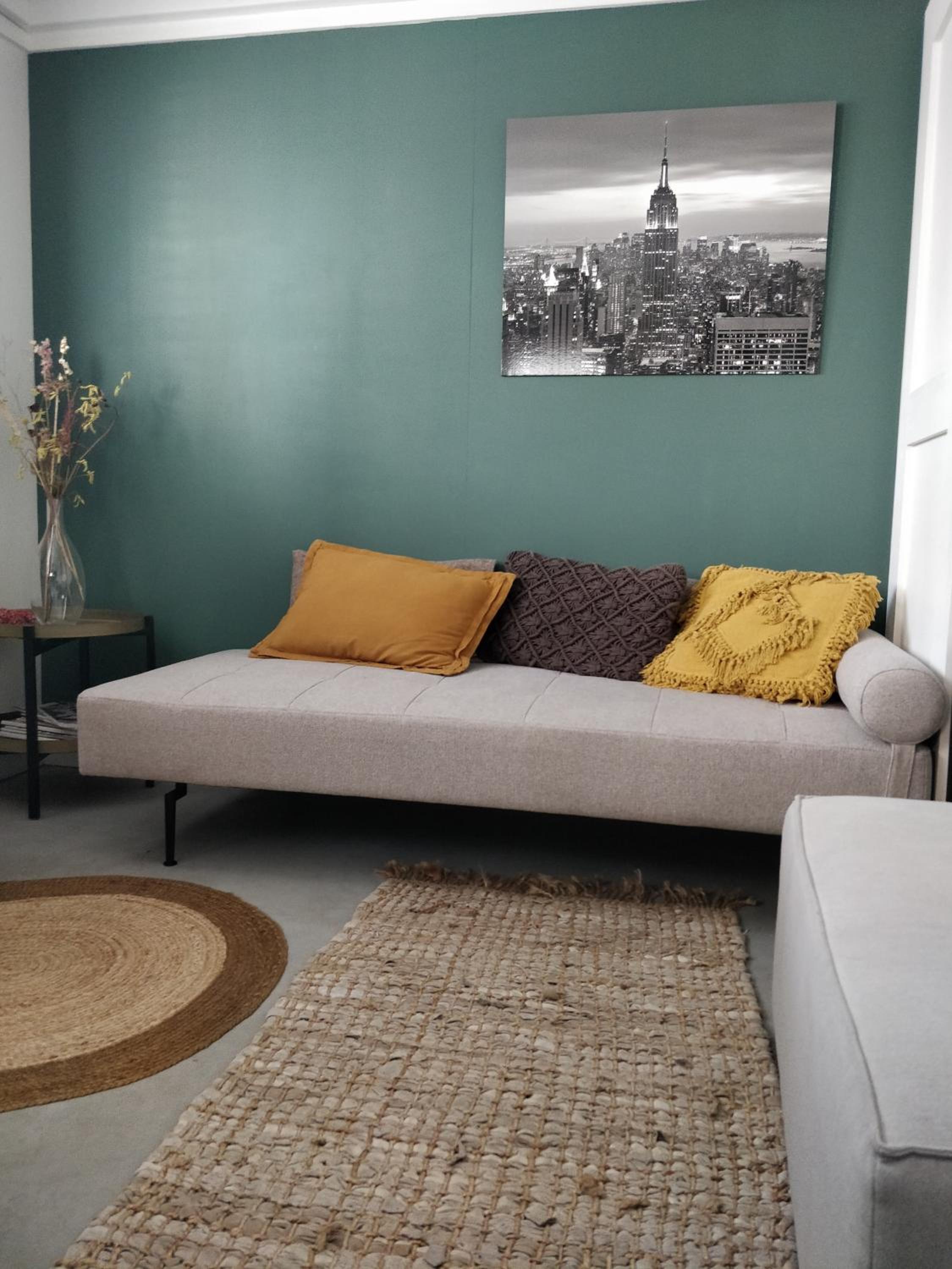 Apartment with Terrace - Photo 2