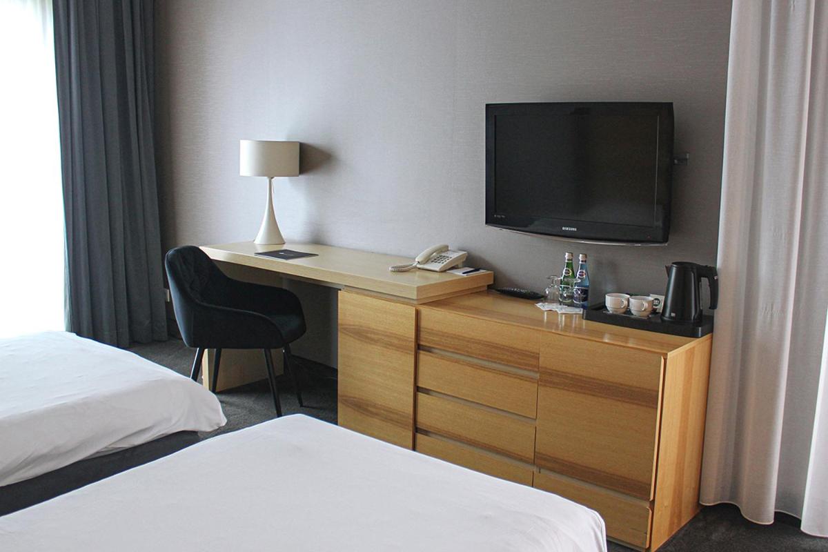 Standard Double or Twin Room photo 2
