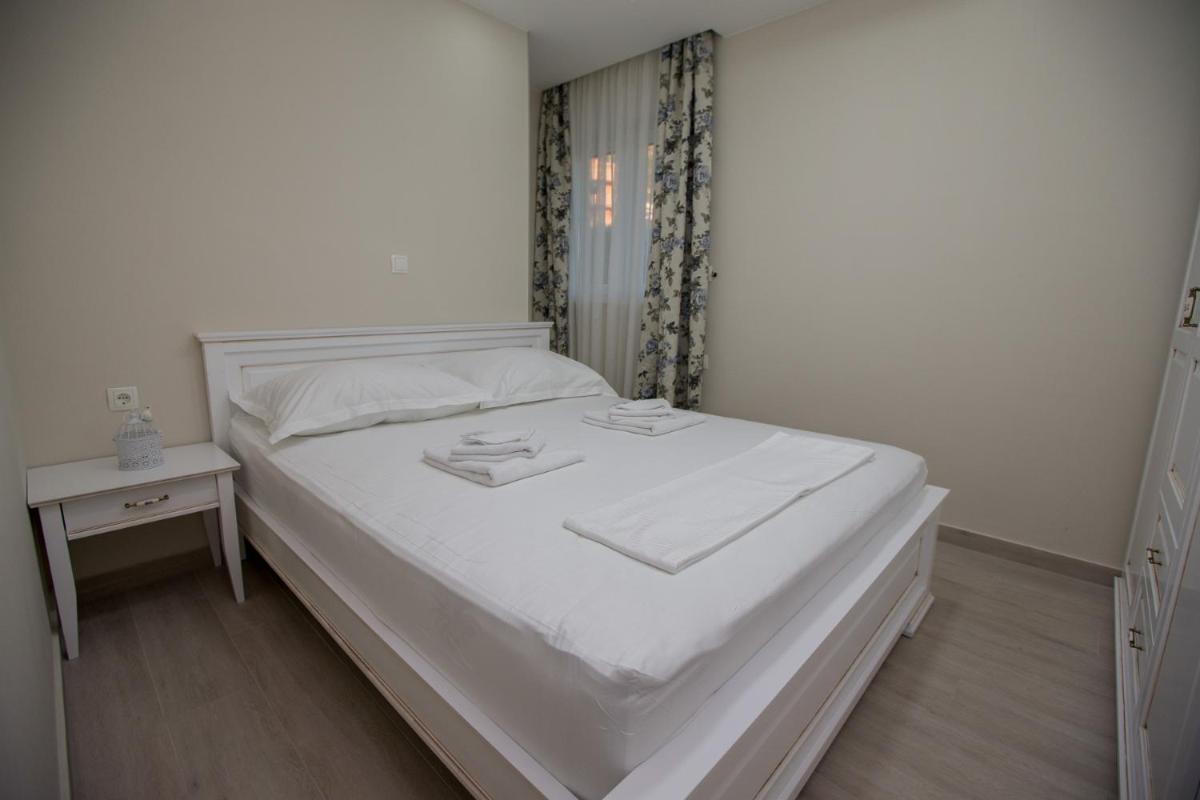Apartment - Ground Floor photo 1