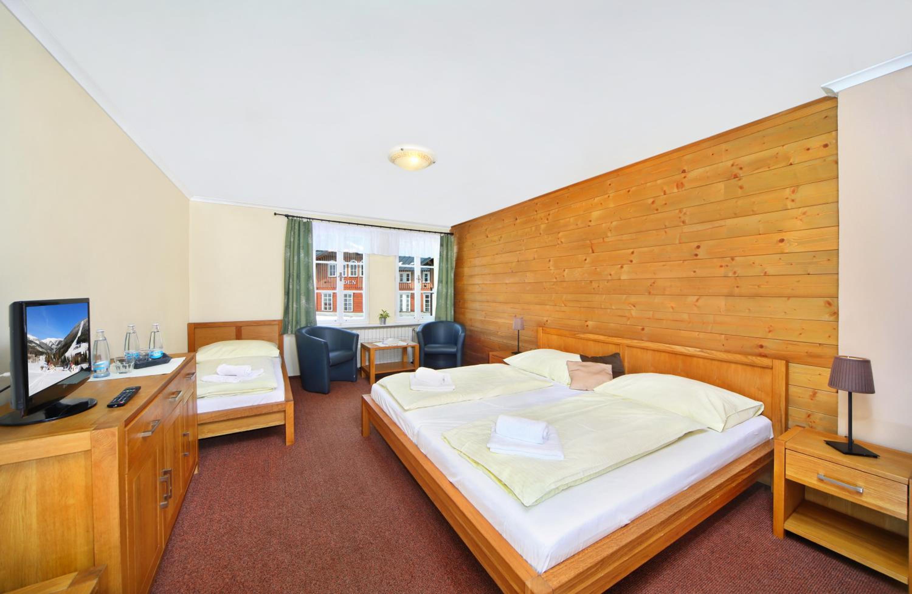 Superior Triple Room - Photo 1