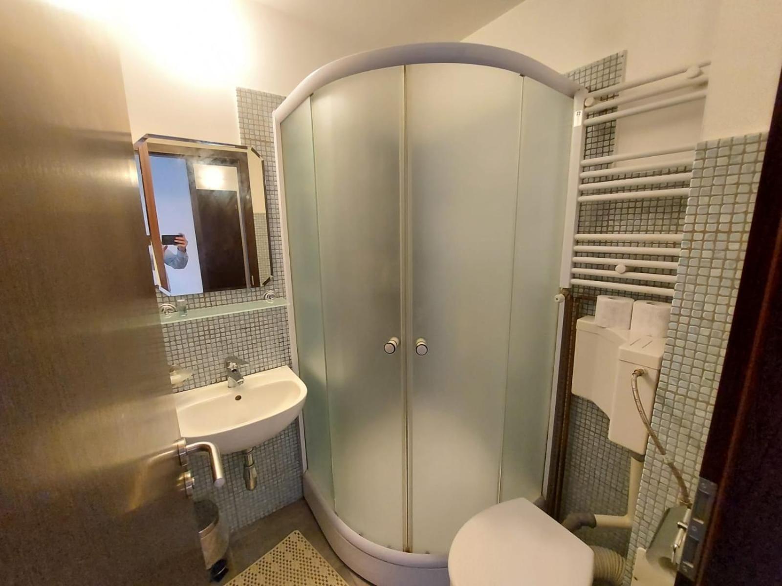 Deluxe Double Room - Photo 3