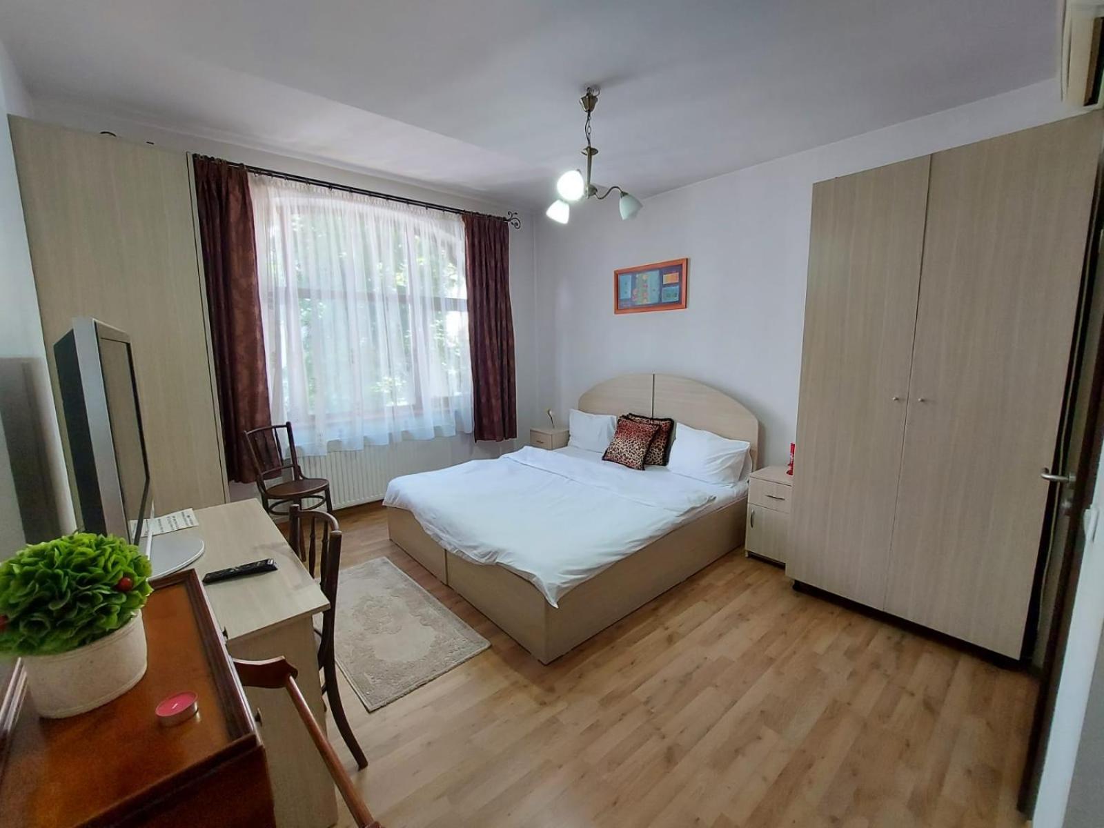 Deluxe Double Room - Photo 4