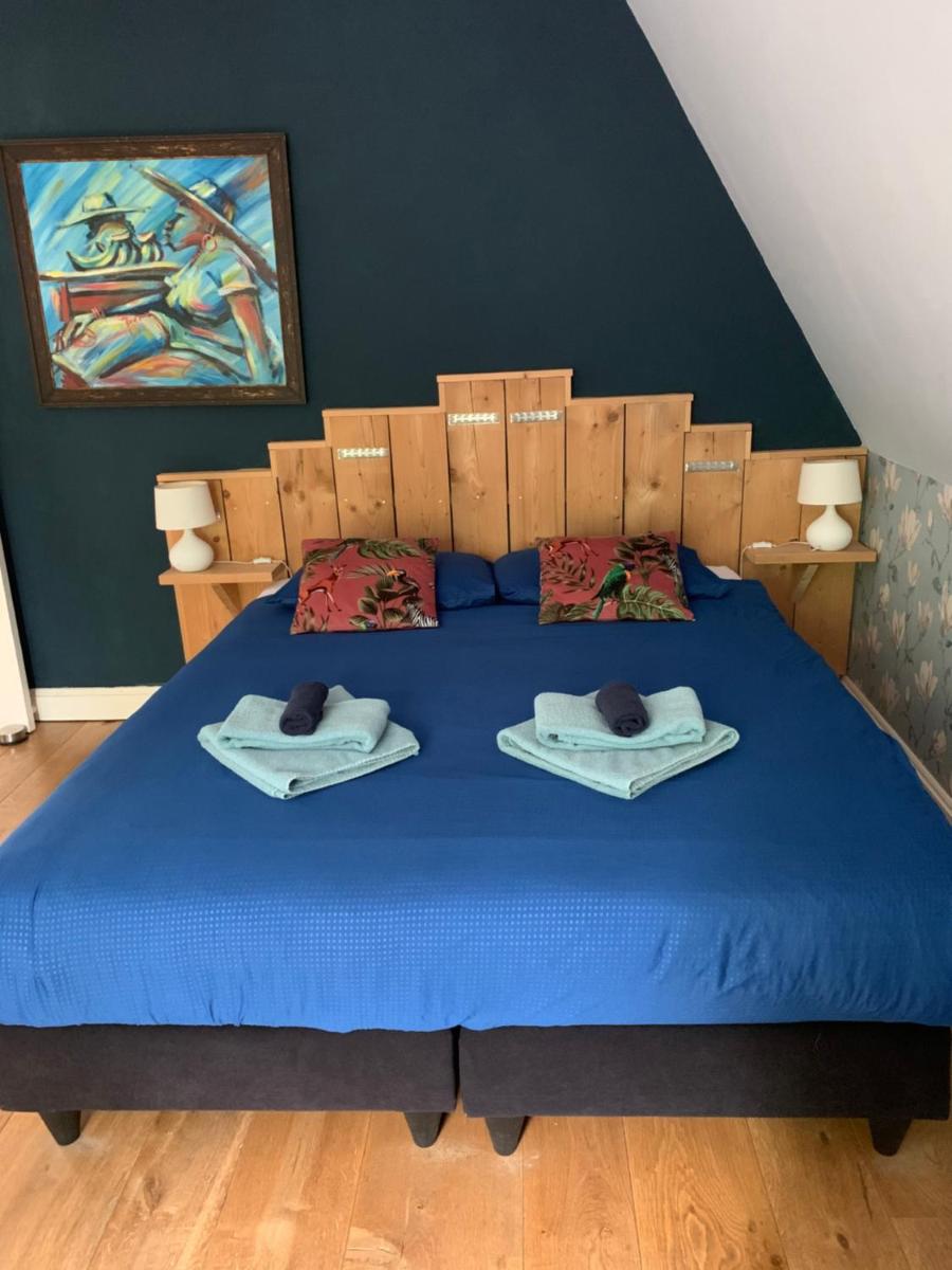 Triple Room with Private Bathroom photo 1