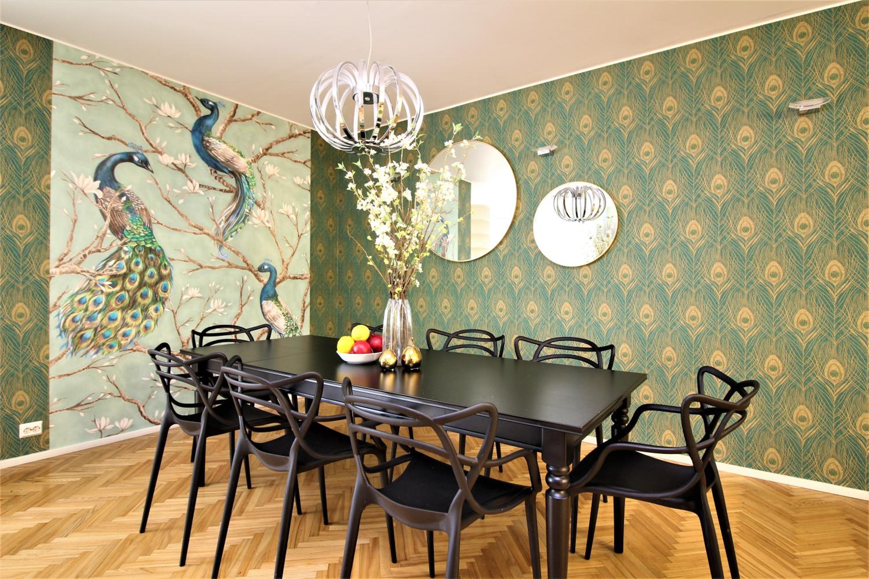 Apartment - Photo 2