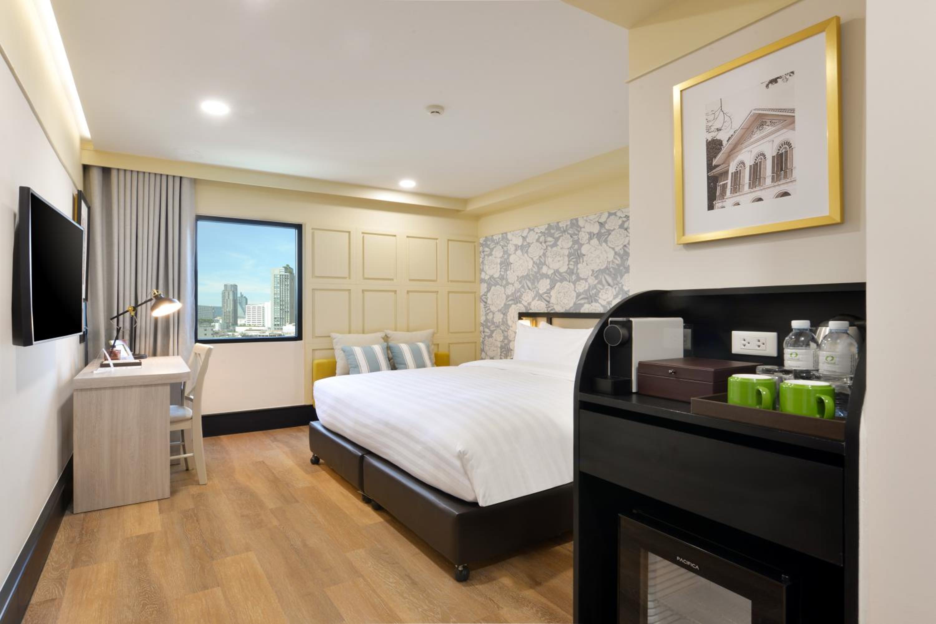 Superior Double or Twin Room photo 3