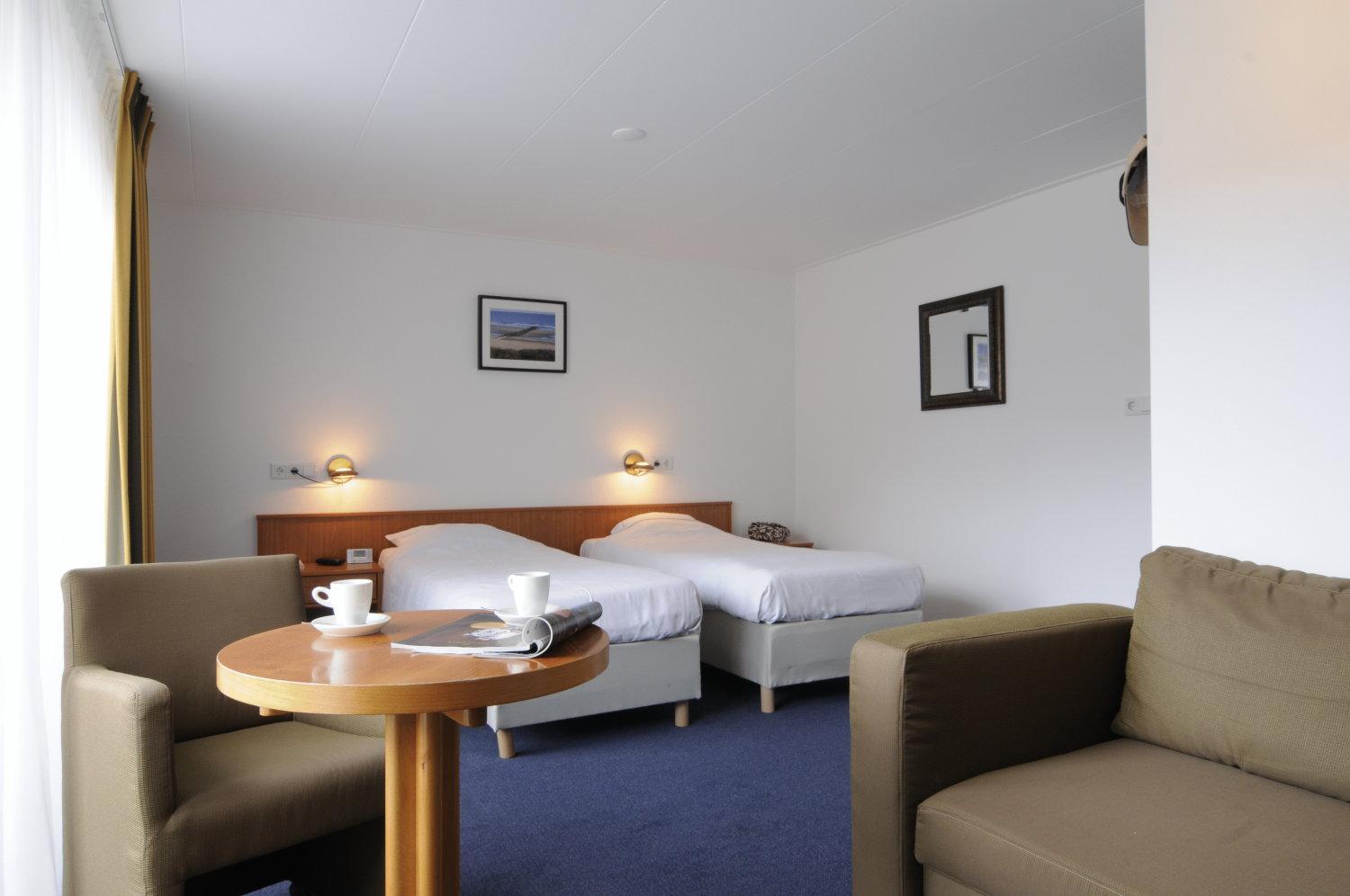 Large Double Room photo 3