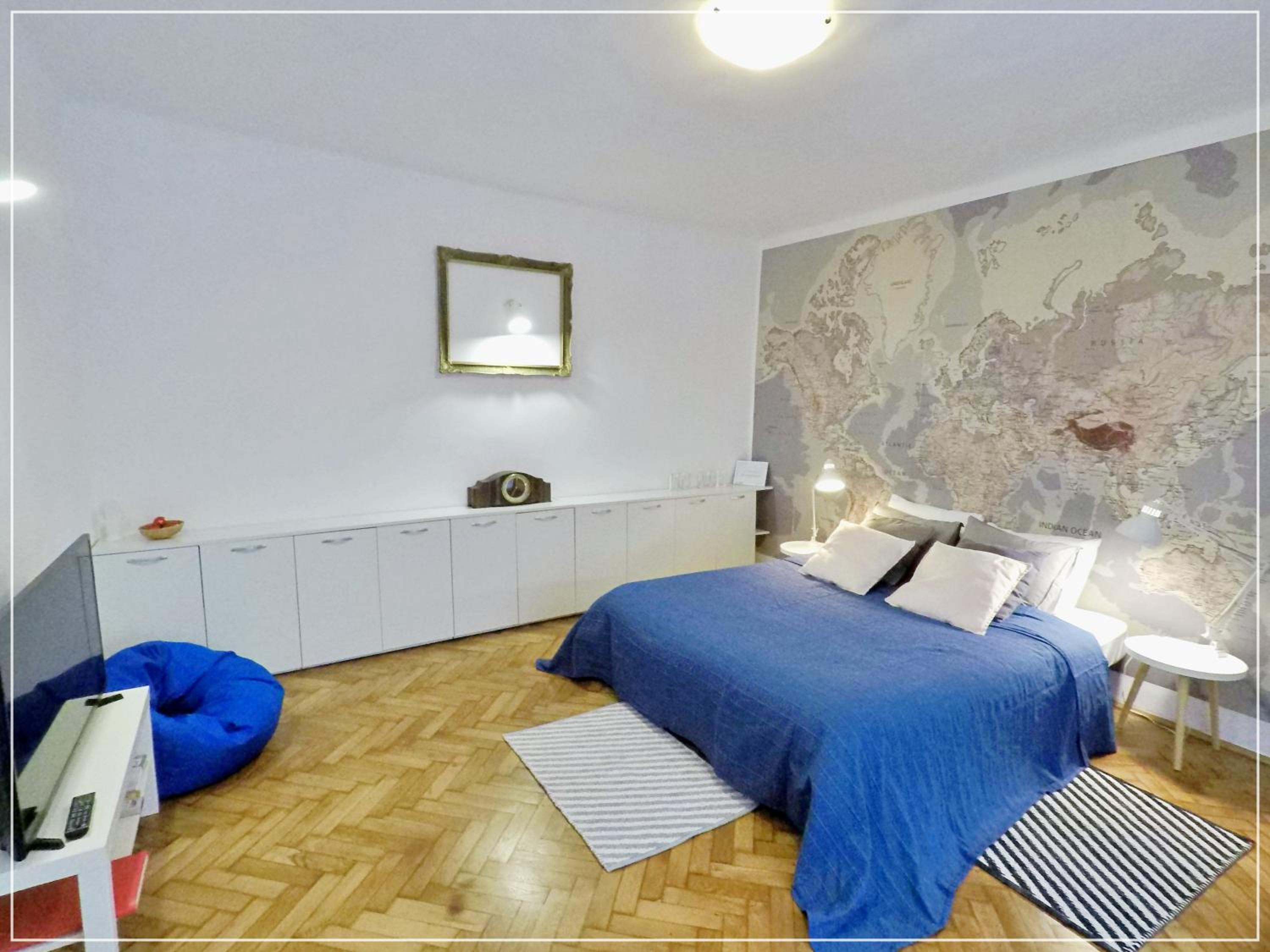 Studio Apartment - Photo 12