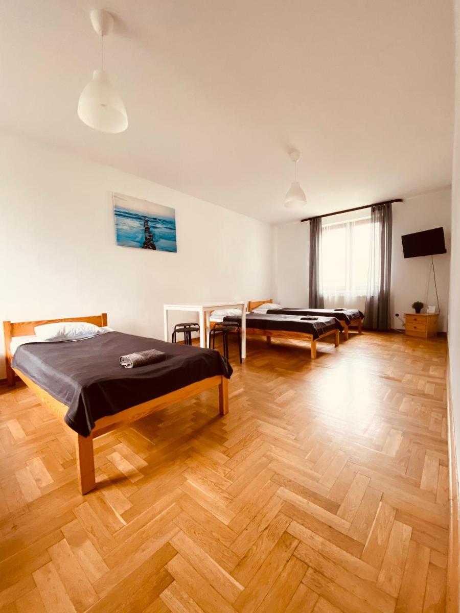 Quadruple Room with Shared Bathroom photo 1