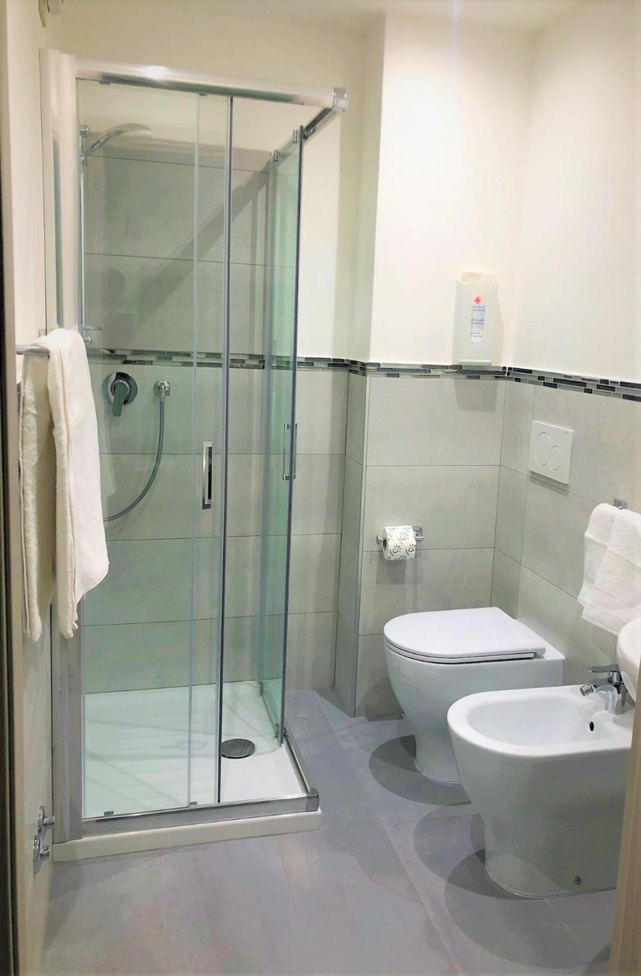 Double Room with Terrace - Photo 3