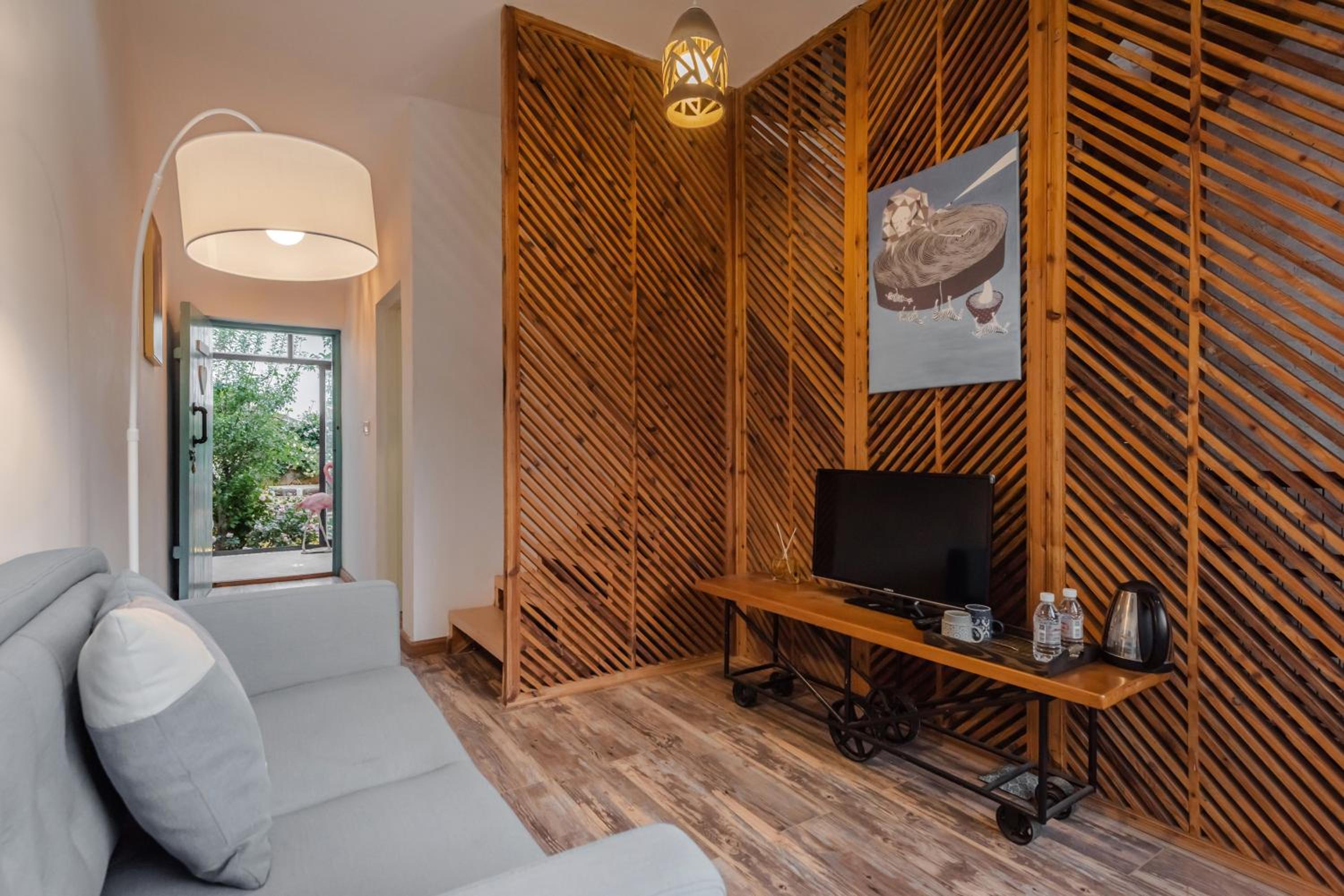 Duplex Suite with Mountain View