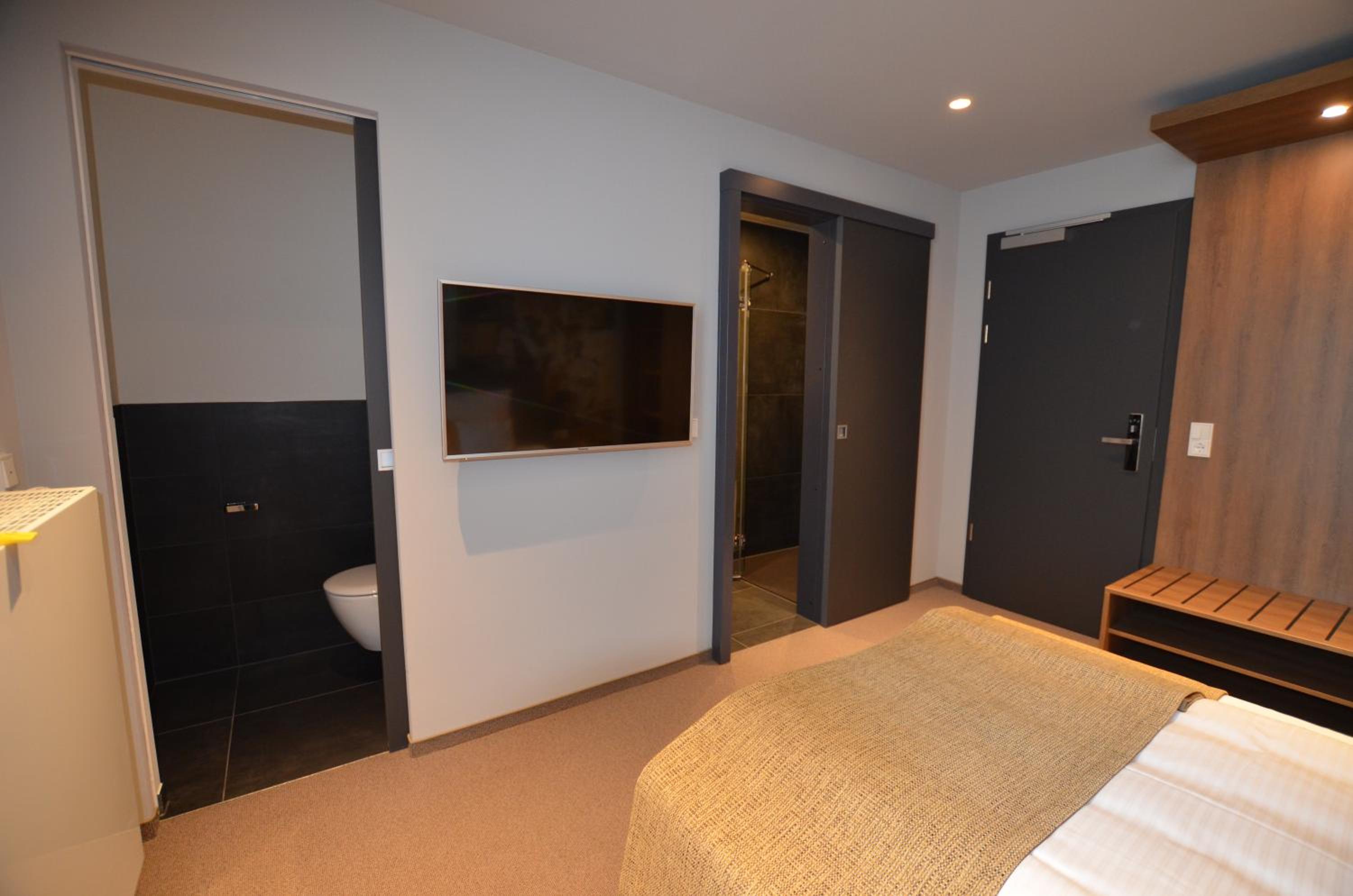 Single Room photo 3