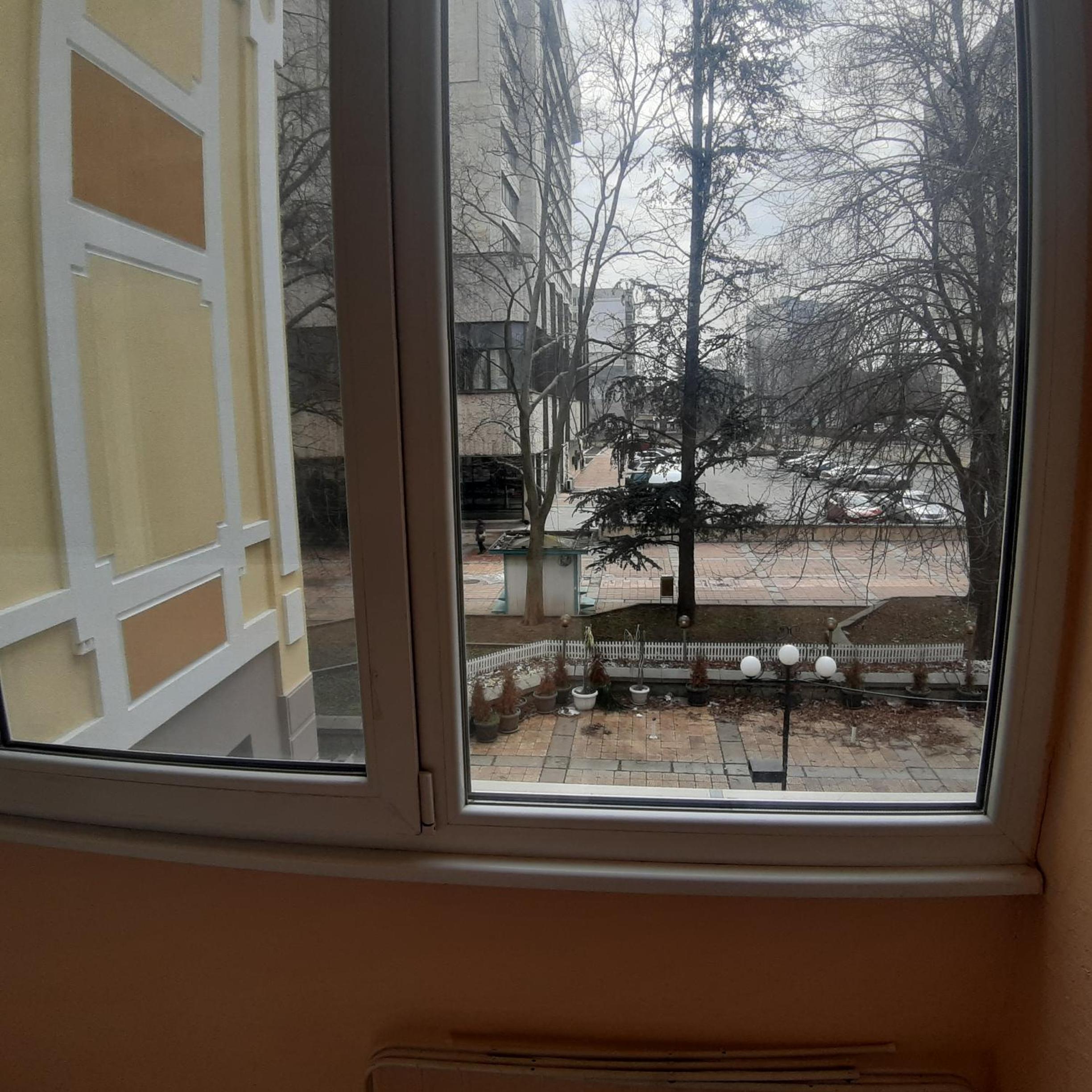 One-Bedroom Apartment - Photo 41