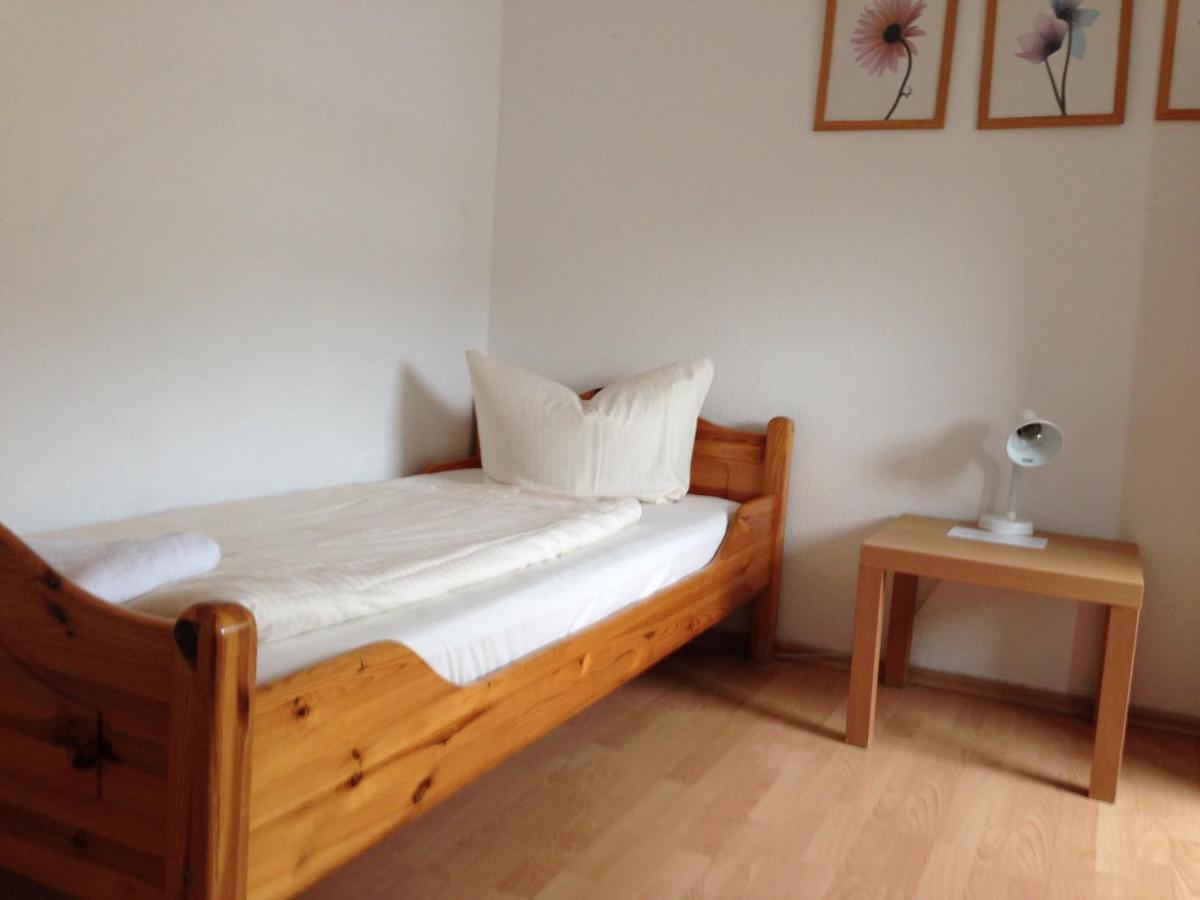 Single Room photo 3