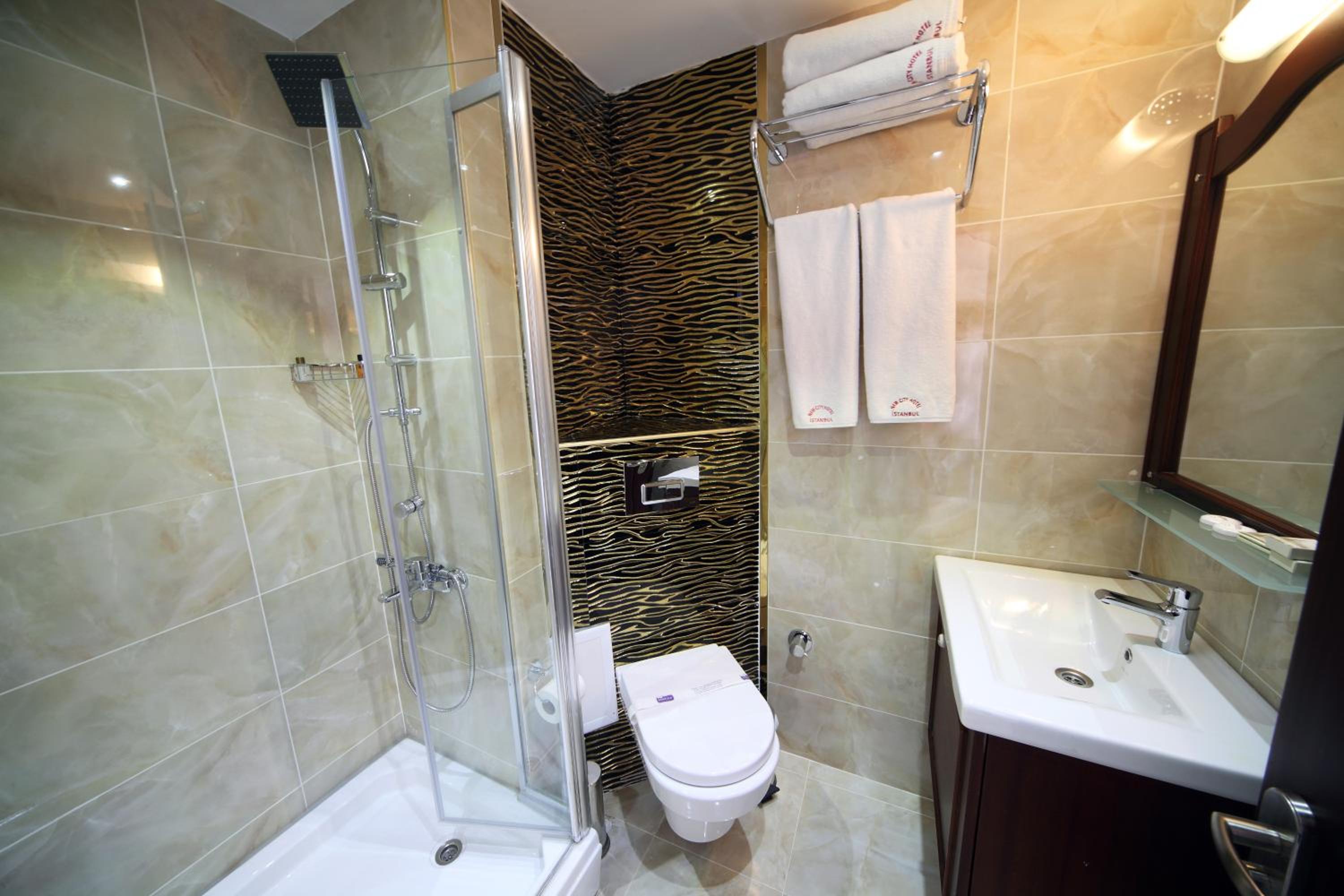 Special Offer - Economy Double Room photo 3