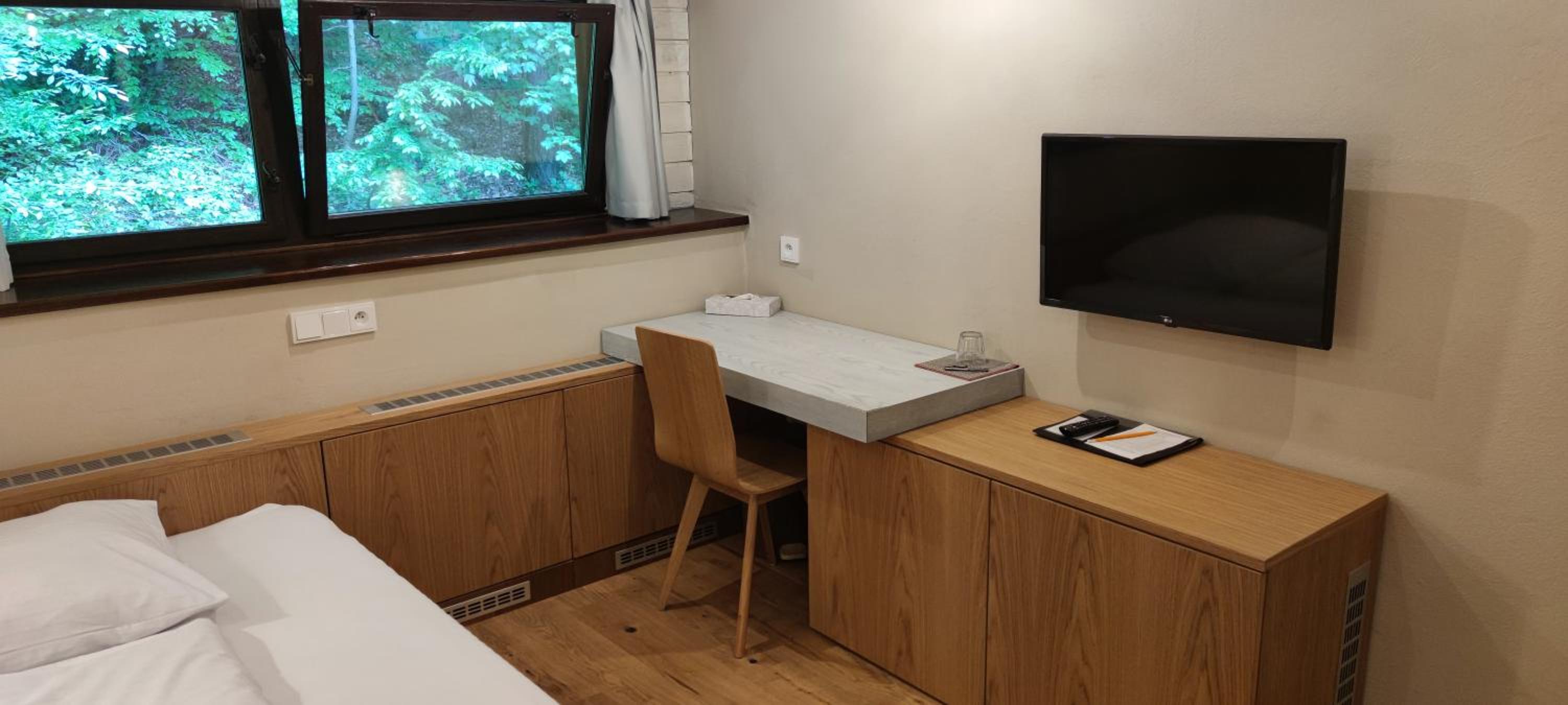 Standard Single Room photo 3