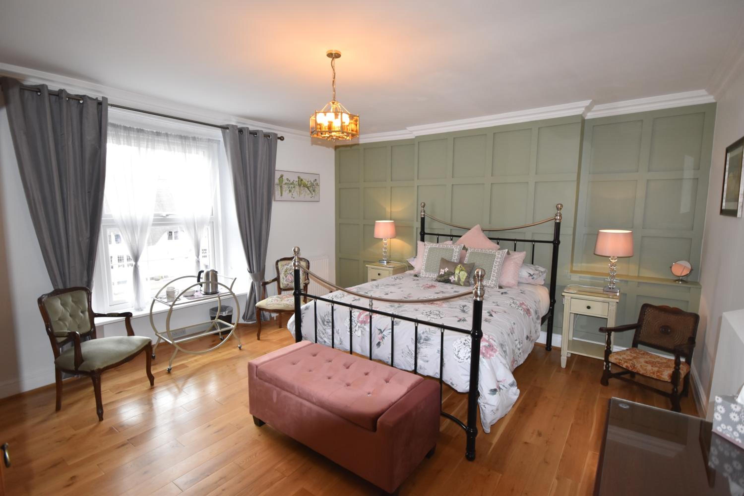 Superior King Room photo 1