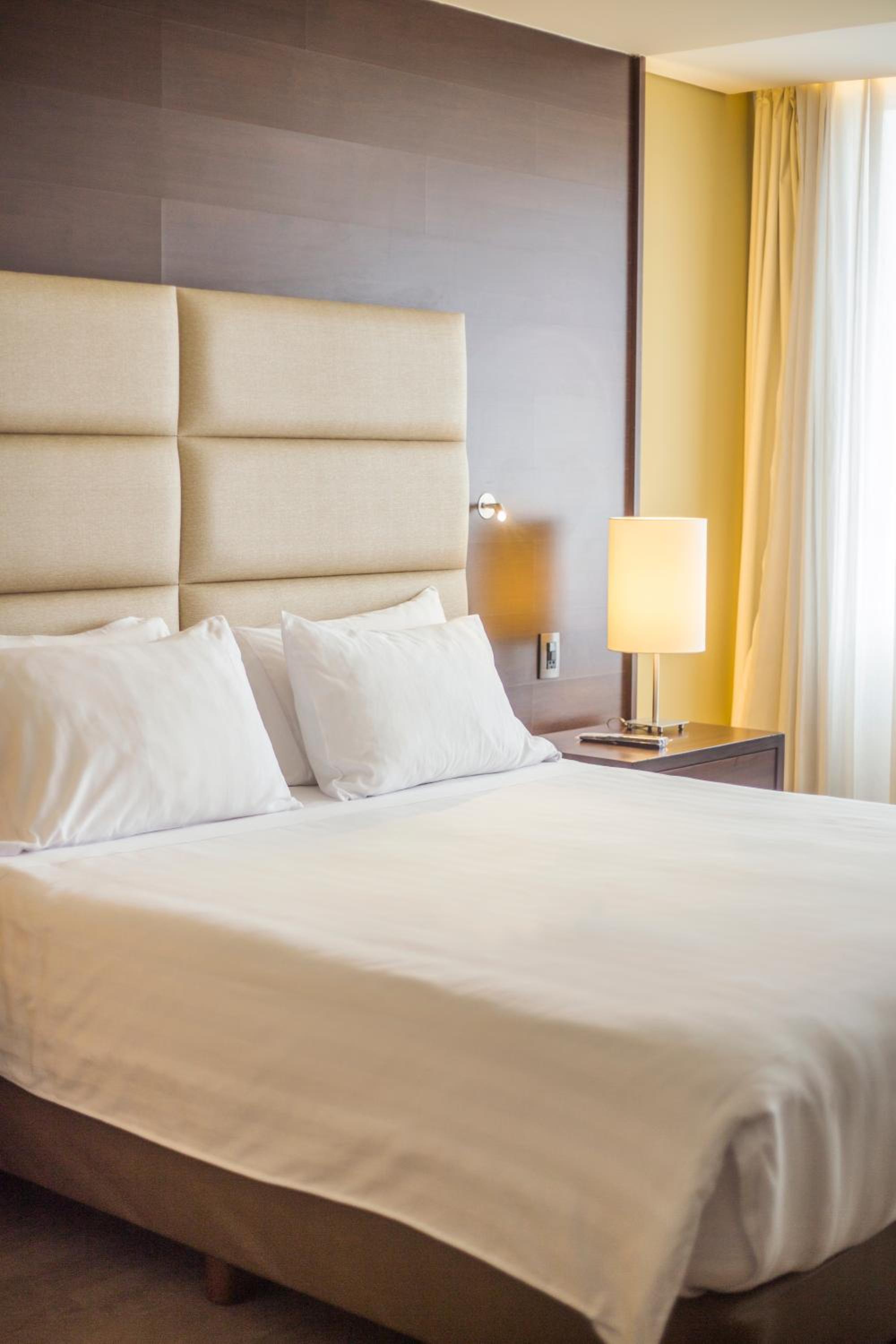 Deluxe Junior Suite - Photo 1