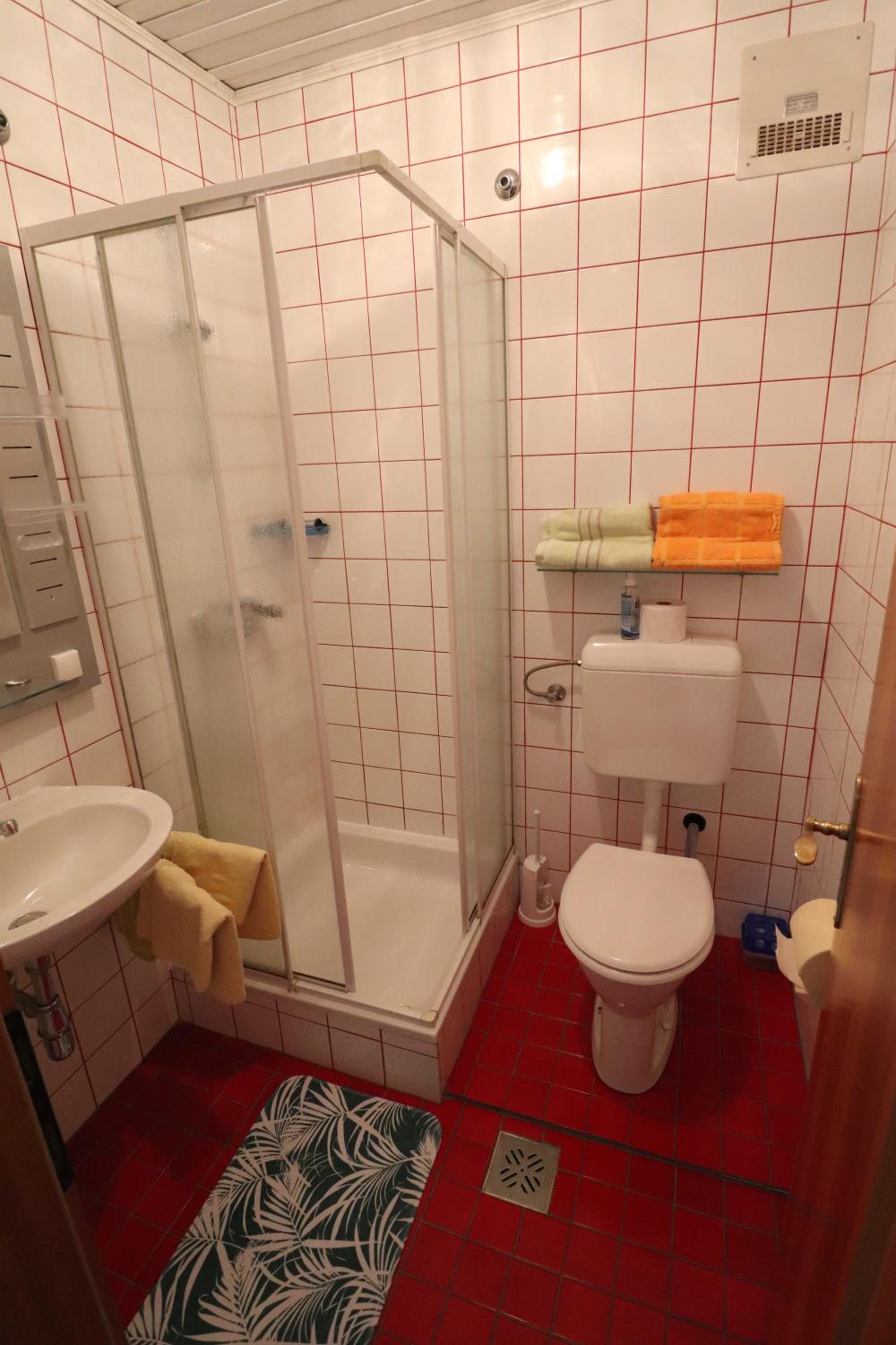 Double Room - Photo 4