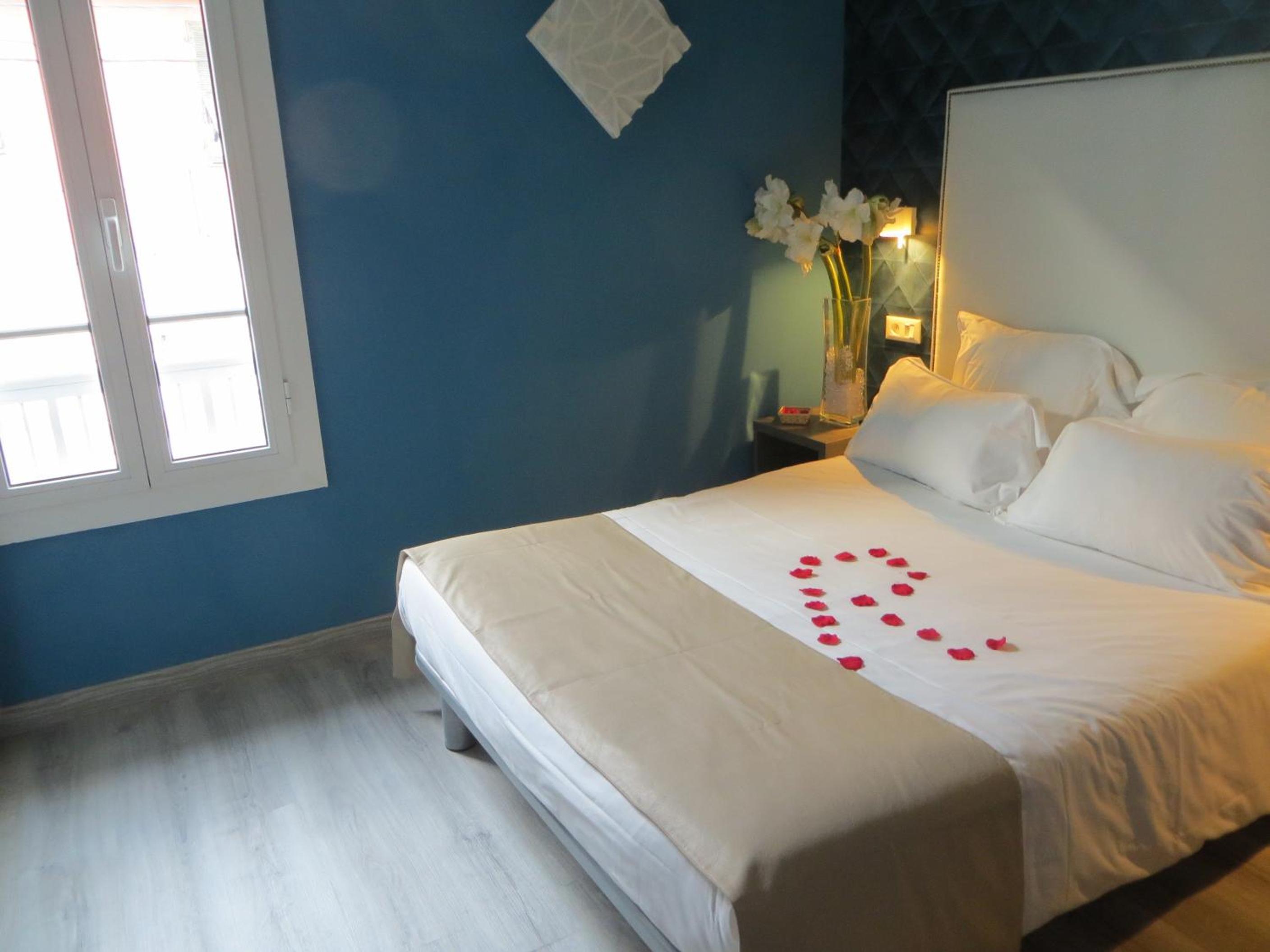 Economy Double or Twin Room photo 1
