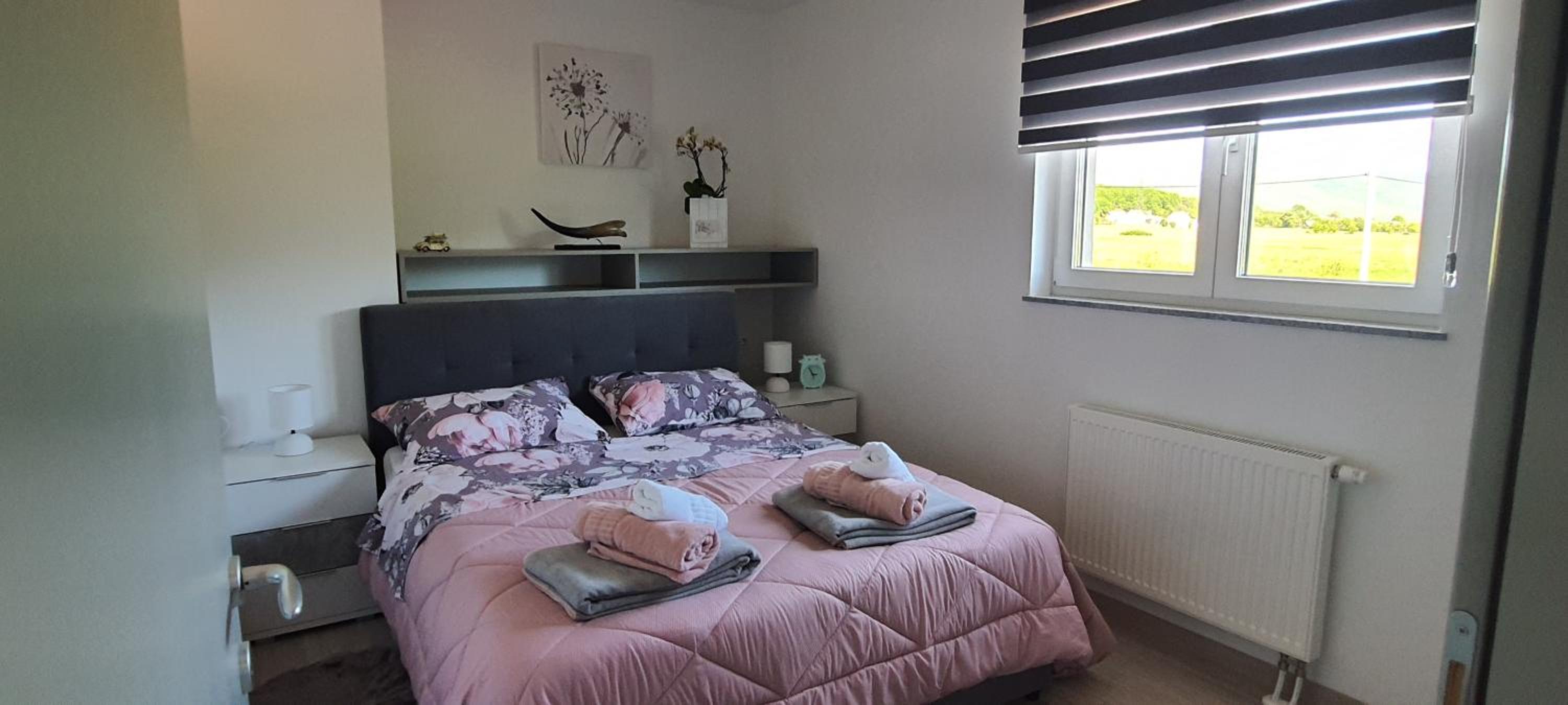 Two-Bedroom Apartment - Photo 11