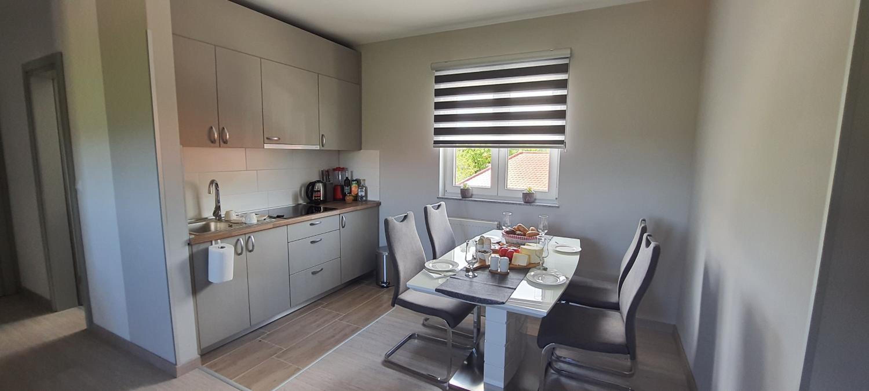 Two-Bedroom Apartment - Photo 9
